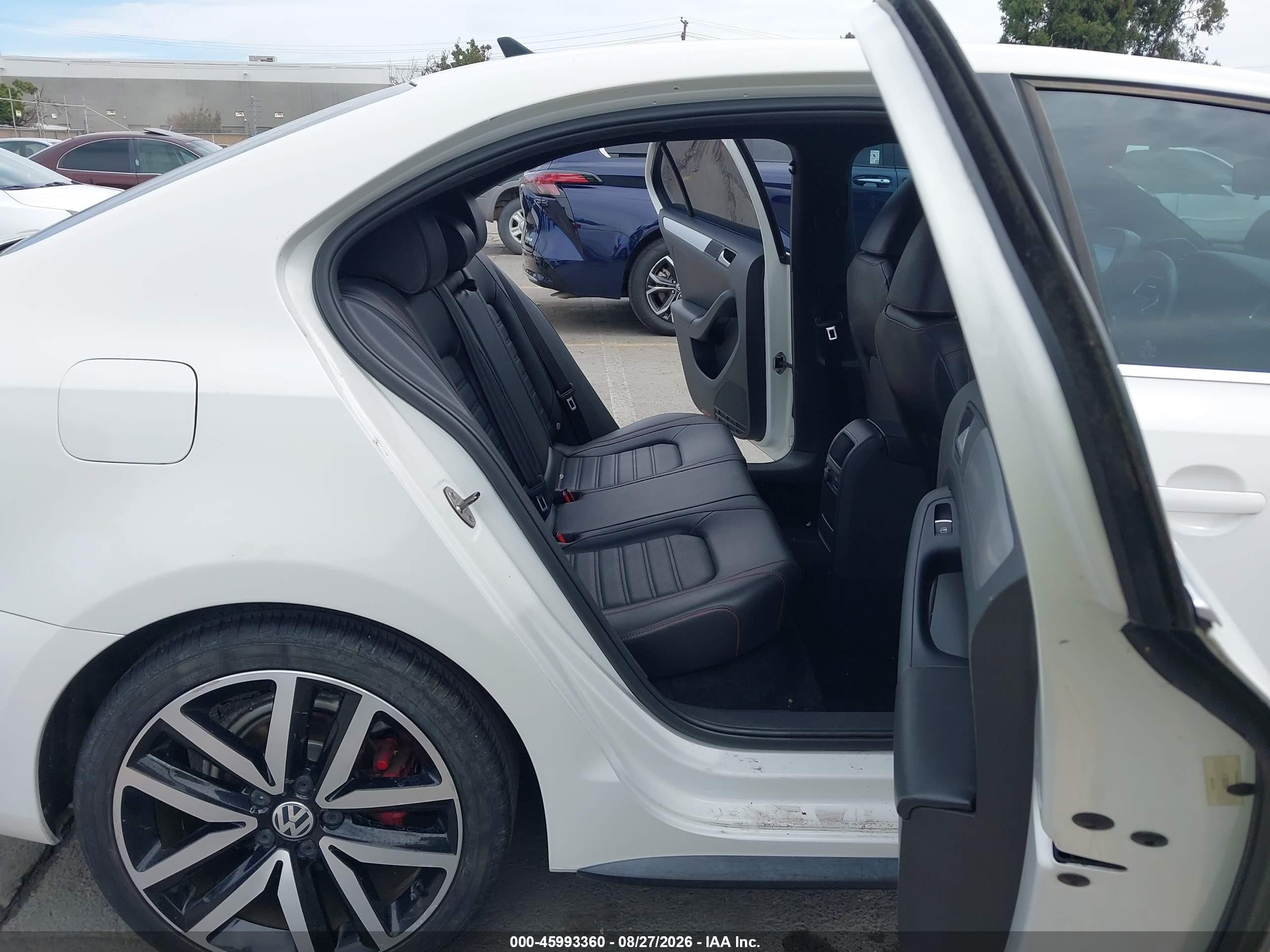 2013 Volkswagen Jetta Gli Autobahn Белый vin: 3VW5A7AJ7DM416243
