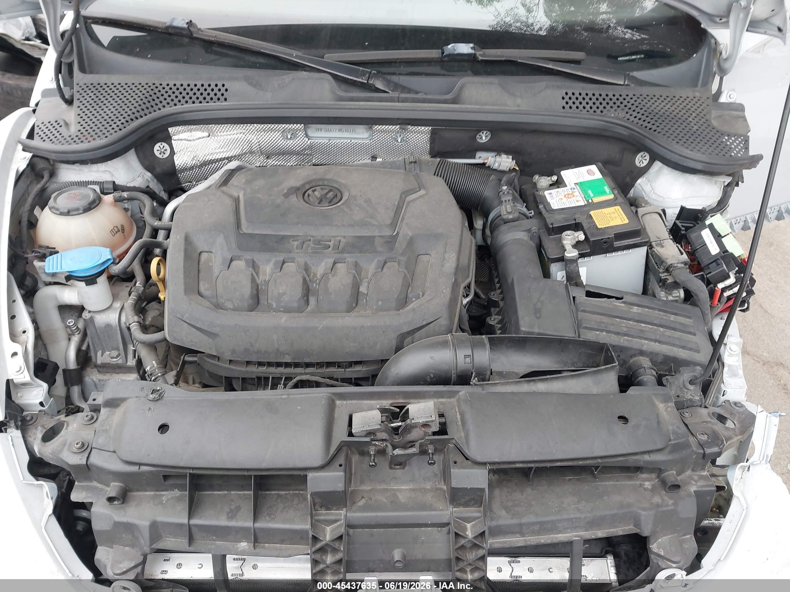 2018 Volkswagen Beetle Серый vin: 3VW5DAAT2JM518115