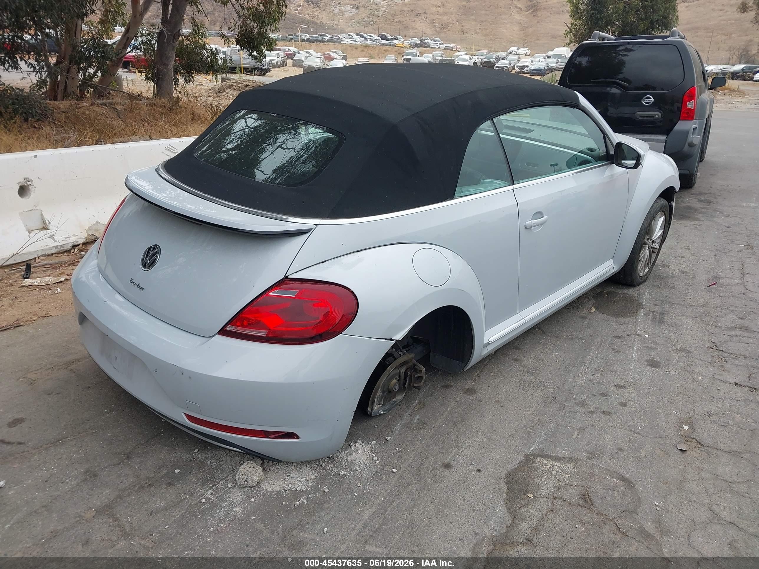 2018 Volkswagen Beetle Серый vin: 3VW5DAAT2JM518115
