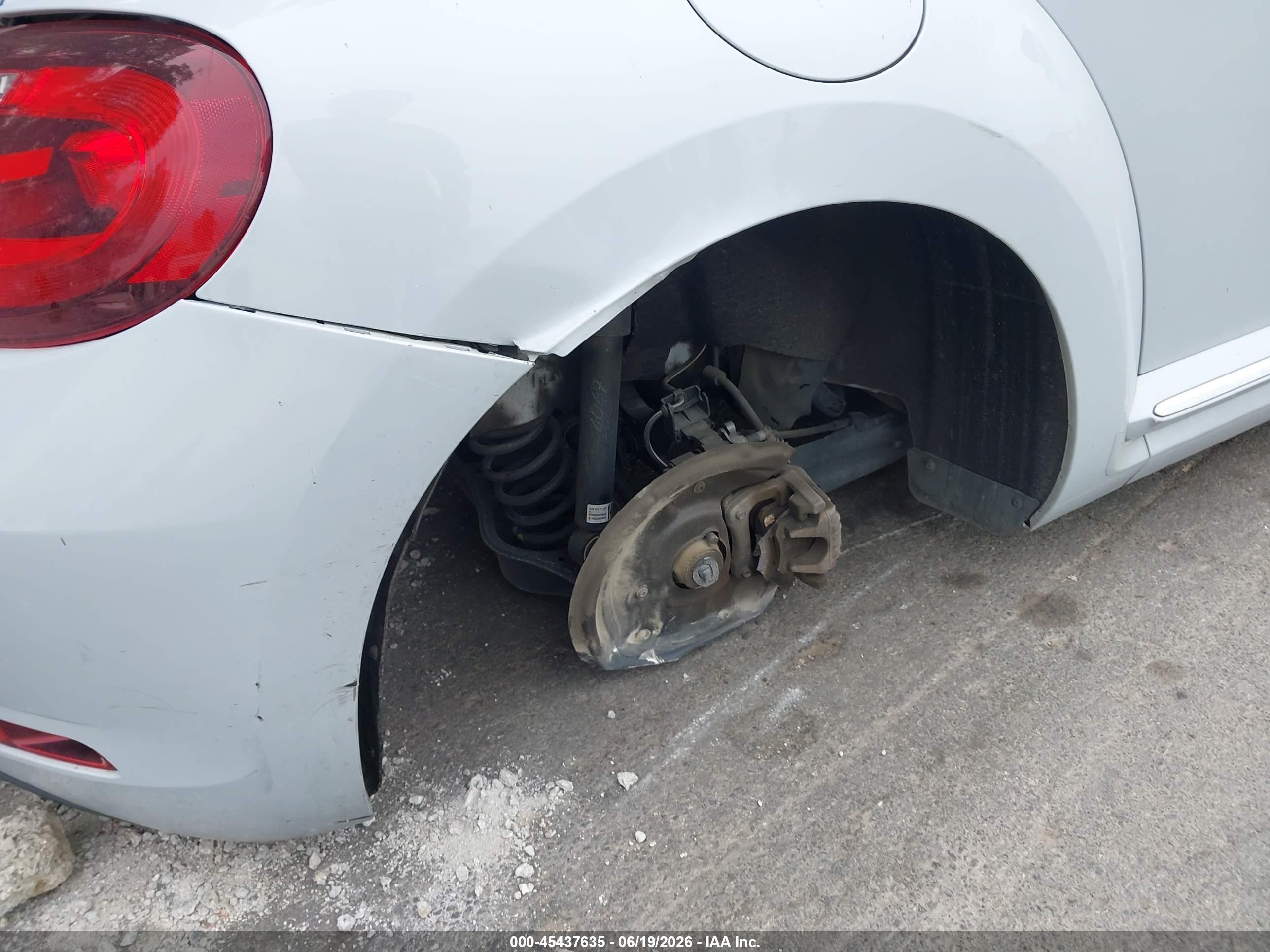 2018 Volkswagen Beetle Серый vin: 3VW5DAAT2JM518115
