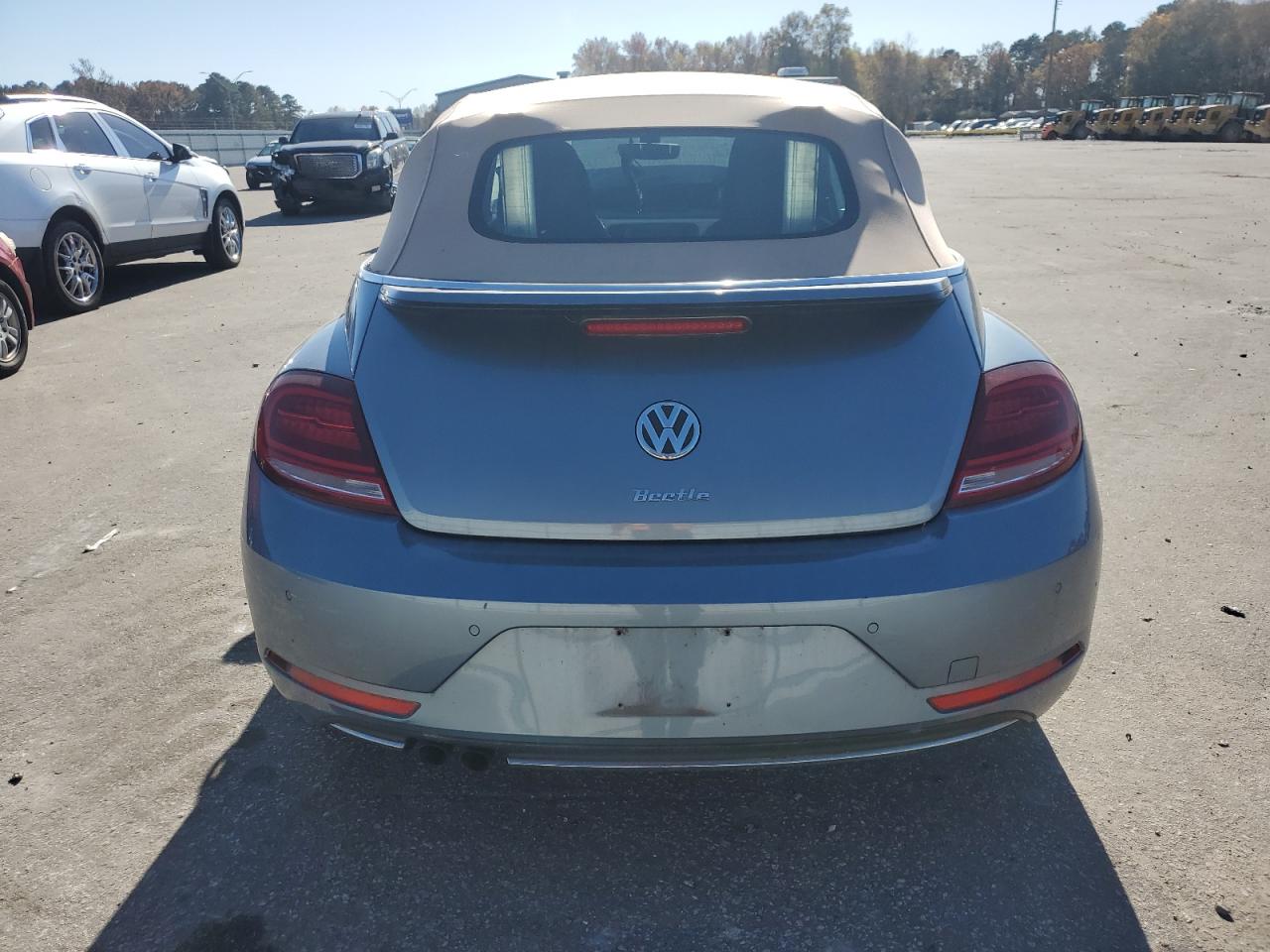 2019 Volkswagen Beetle S Blue vin: 3VW5DAAT2KM505916