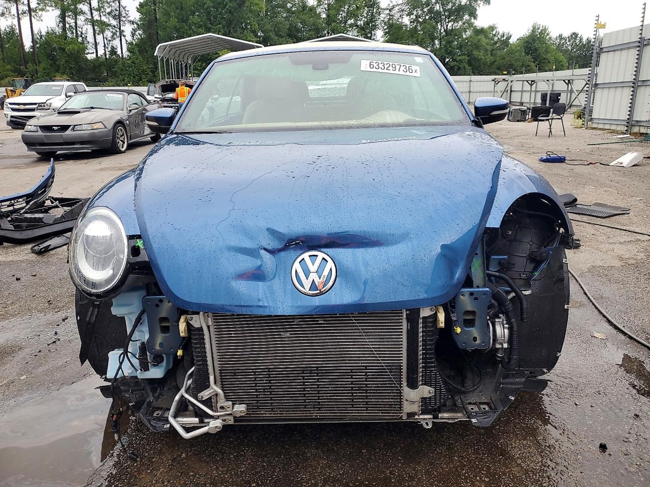 2018 Volkswagen Beetle S Blue vin: 3VW5DAAT4JM518178