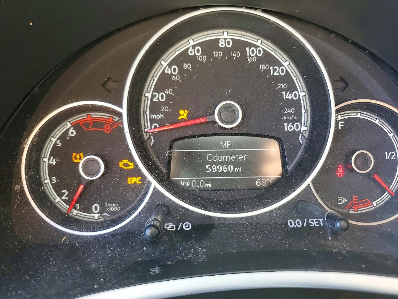 2018 Volkswagen Beetle S Orange vin: 3VW5DAAT5JM516777