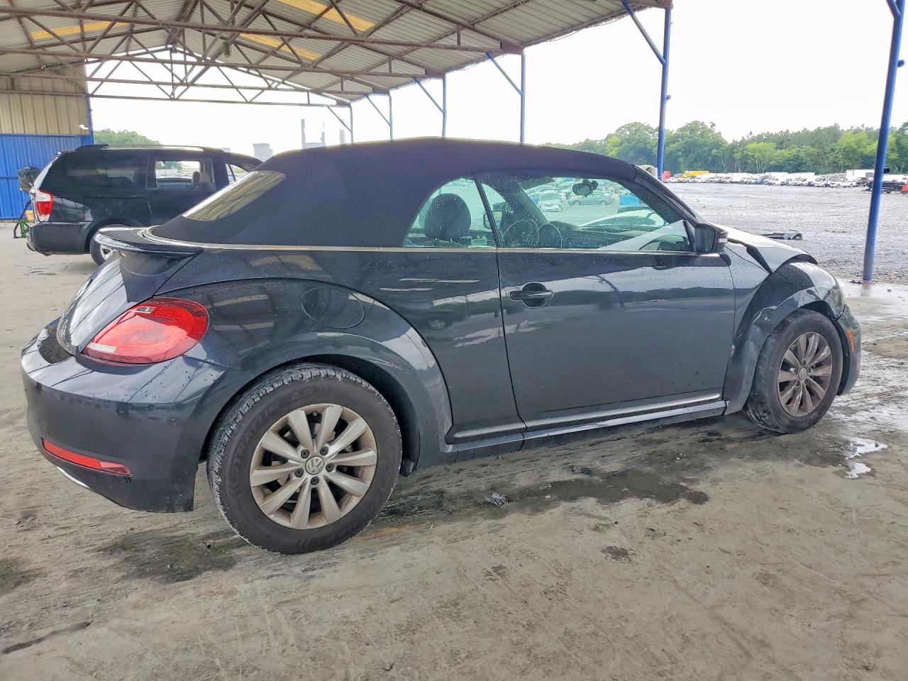 2018 Volkswagen Beetle S Black vin: 3VW5DAATXJM512014