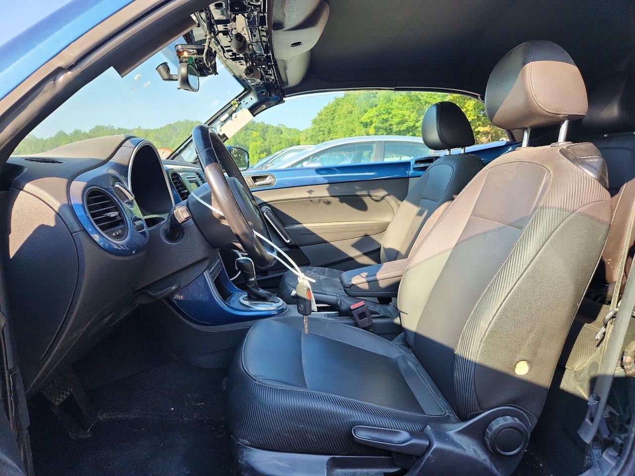 2019 Volkswagen Beetle S Blue vin: 3VW5DAATXKM504982