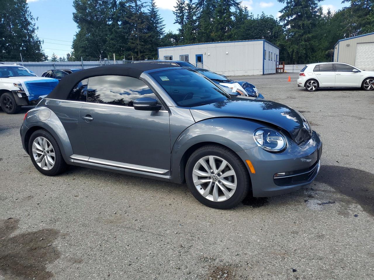 2013 Volkswagen Beetle Gray vin: 3VW5L7AT1DM807464