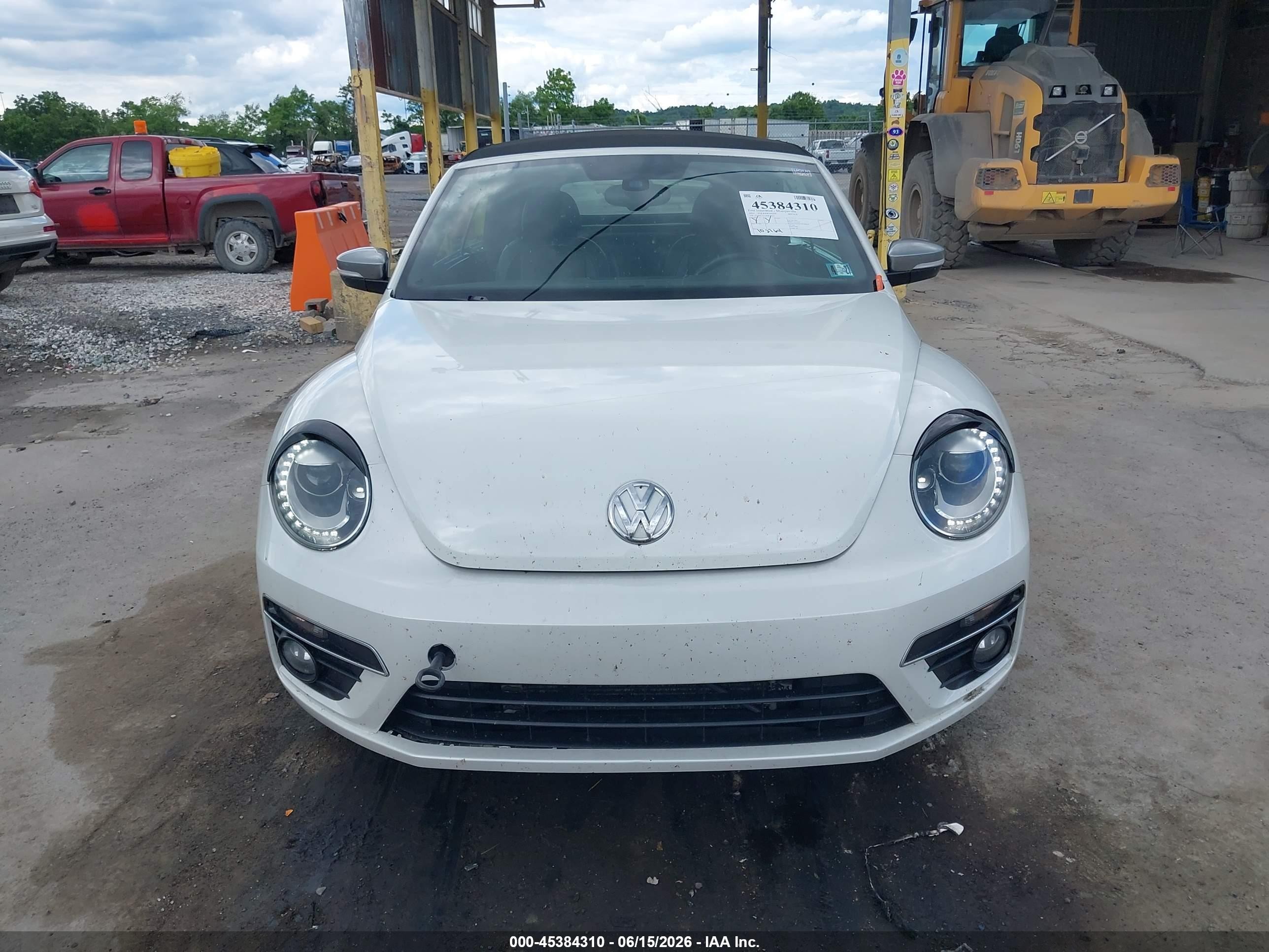 2014 Volkswagen Beetle 2.0l Tdi White vin: 3VW5L7AT1EM817834