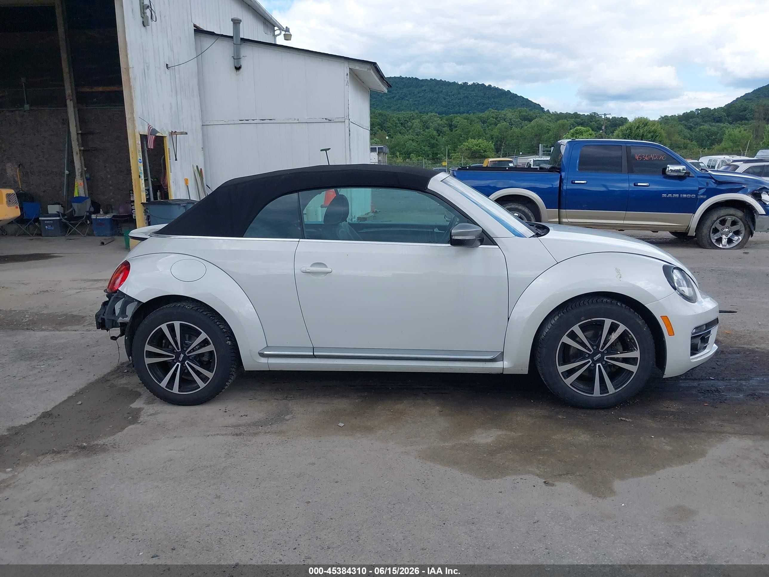 2014 Volkswagen Beetle 2.0l Tdi White vin: 3VW5L7AT1EM817834