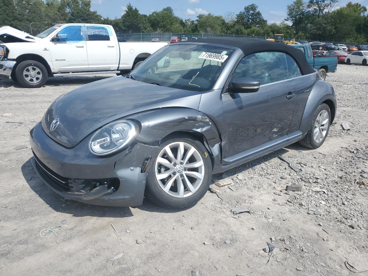 3VW5L7AT2DM831742