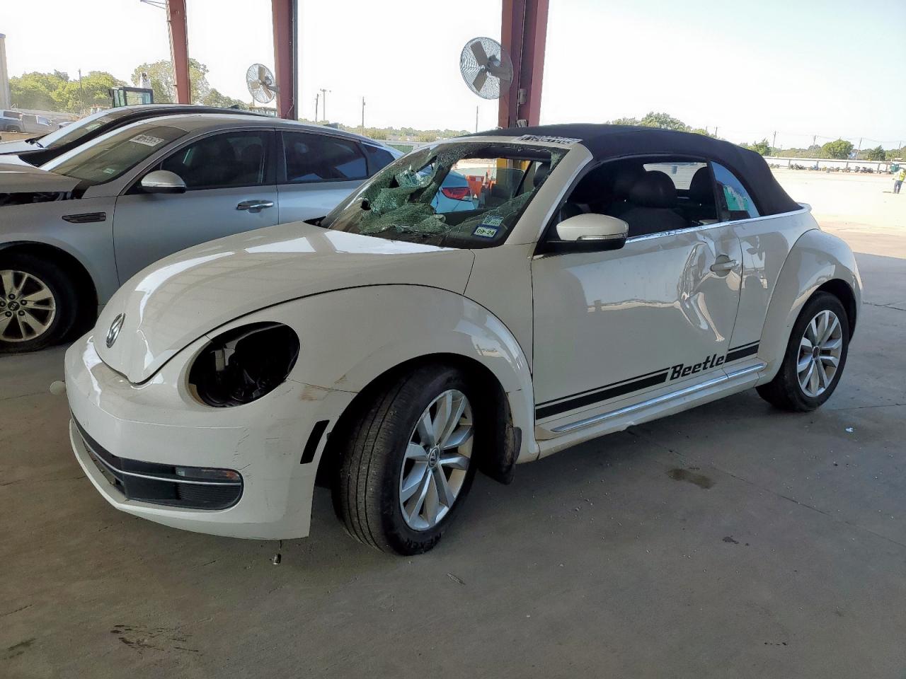 3VW5L7AT3DM829532