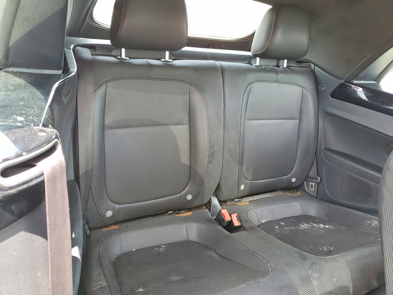 2013 Volkswagen Beetle Black vin: 3VW5L7AT3DM831863