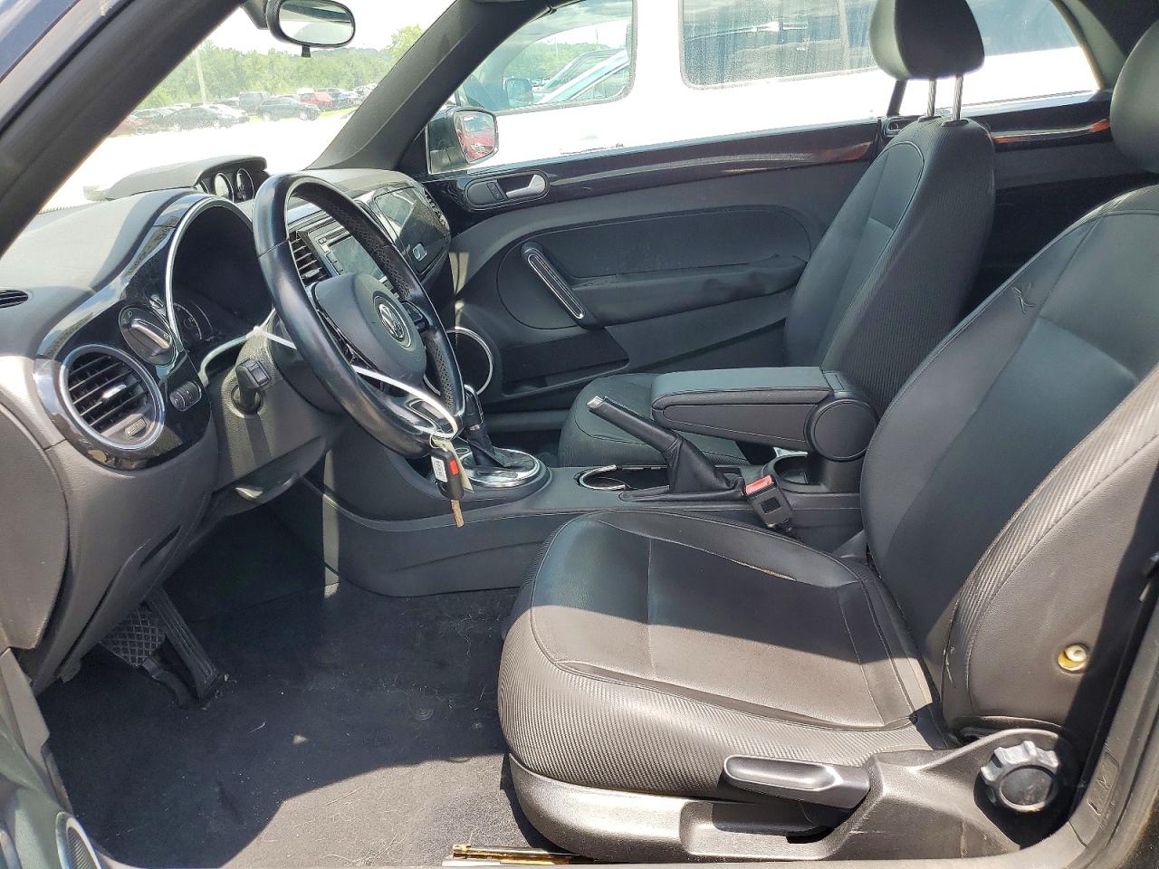 2013 Volkswagen Beetle Black vin: 3VW5L7AT3DM831863