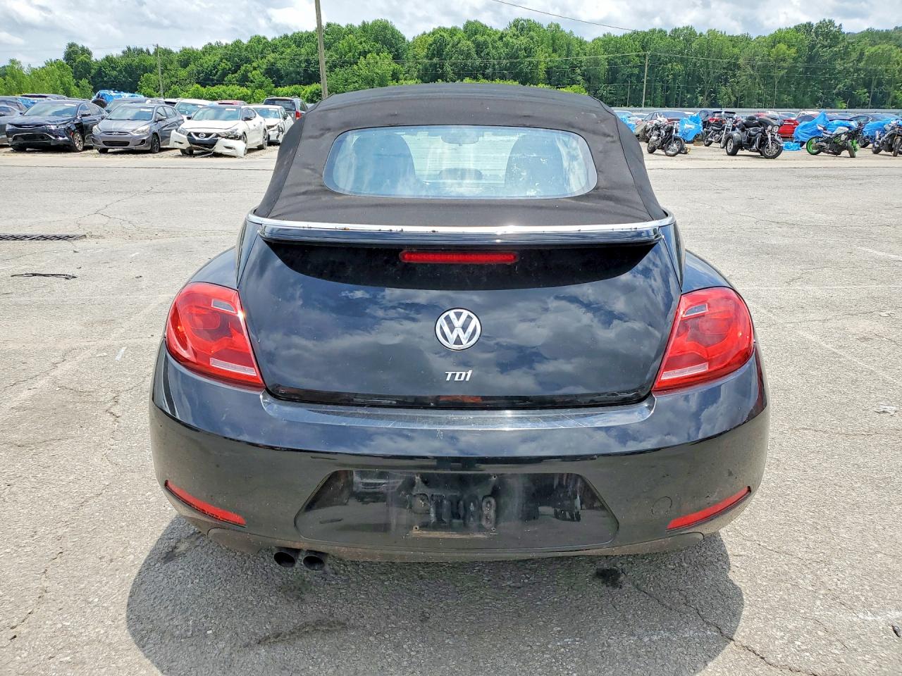 2013 Volkswagen Beetle Black vin: 3VW5L7AT3DM831863