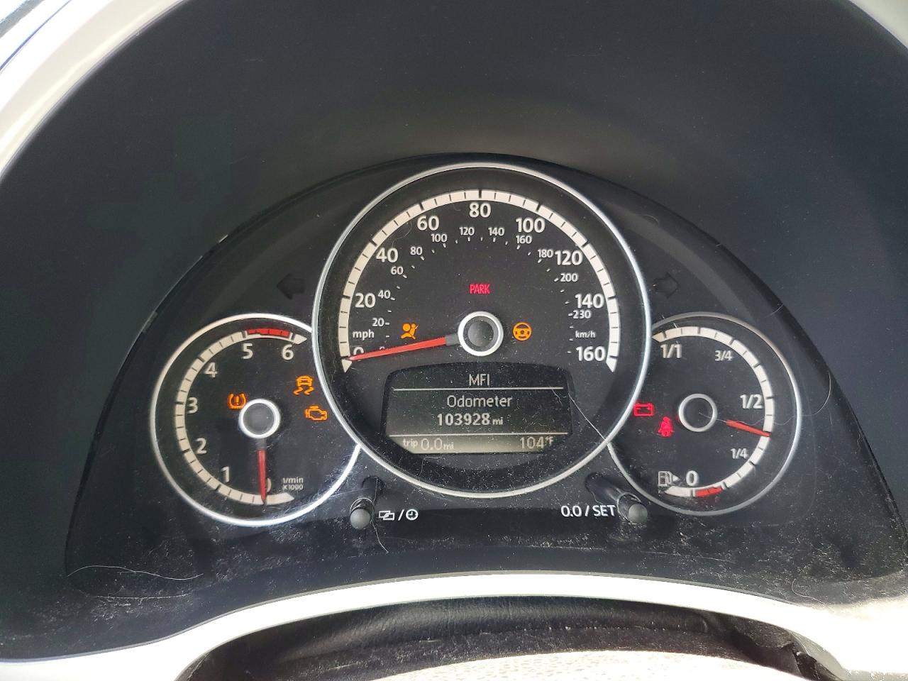 2013 Volkswagen Beetle Black vin: 3VW5L7AT3DM831863