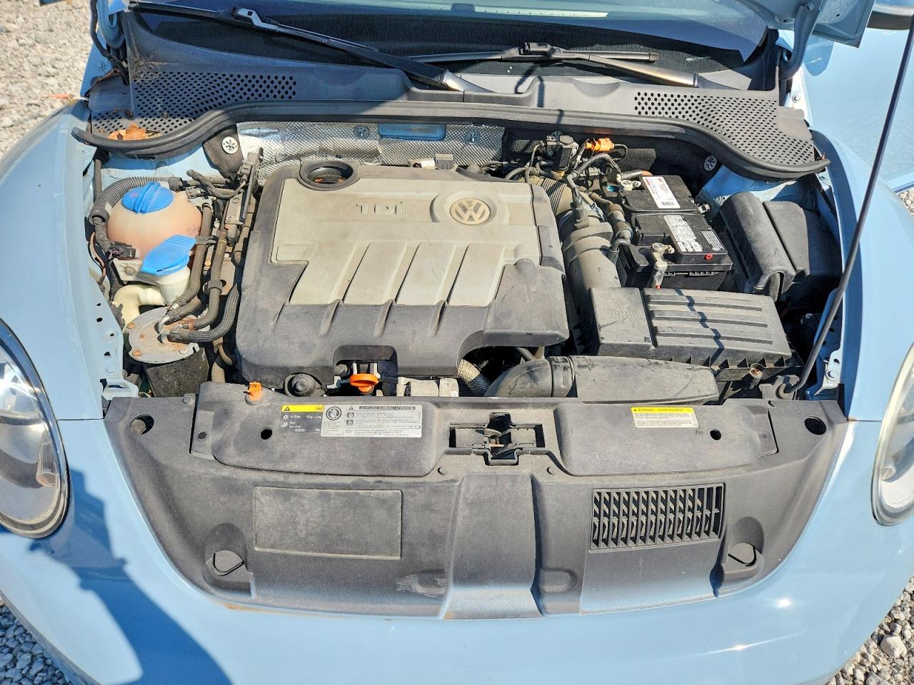 2013 Volkswagen Beetle Blue vin: 3VW5L7AT4DM816014