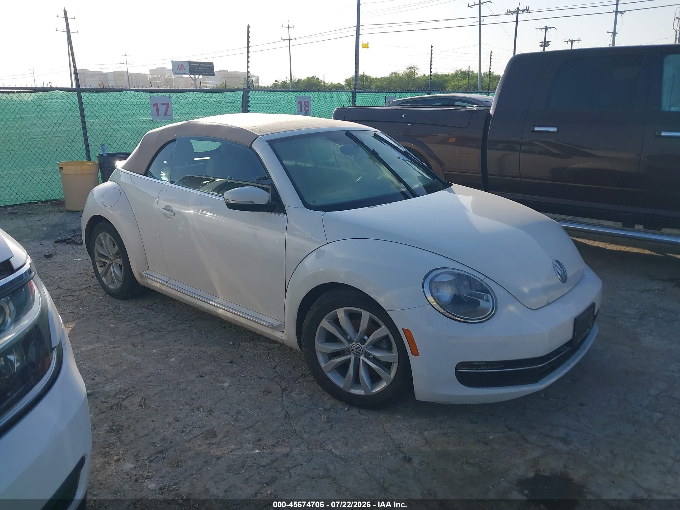 2013 Volkswagen Beetle 2.0l Tdi White vin: 3VW5L7AT5DM820105