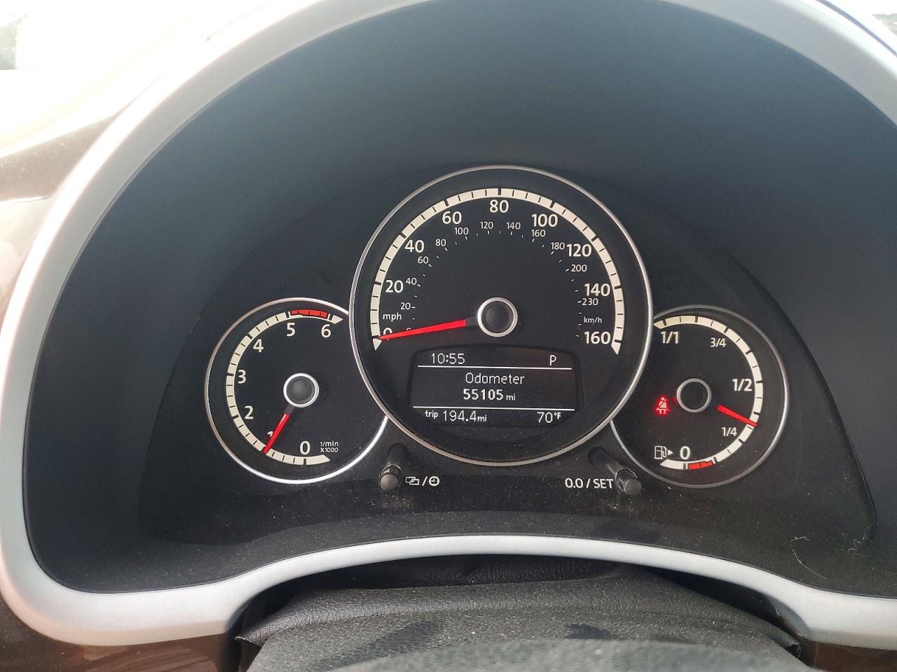 2013 Volkswagen Beetle Tan vin: 3VW5L7AT7DM831347