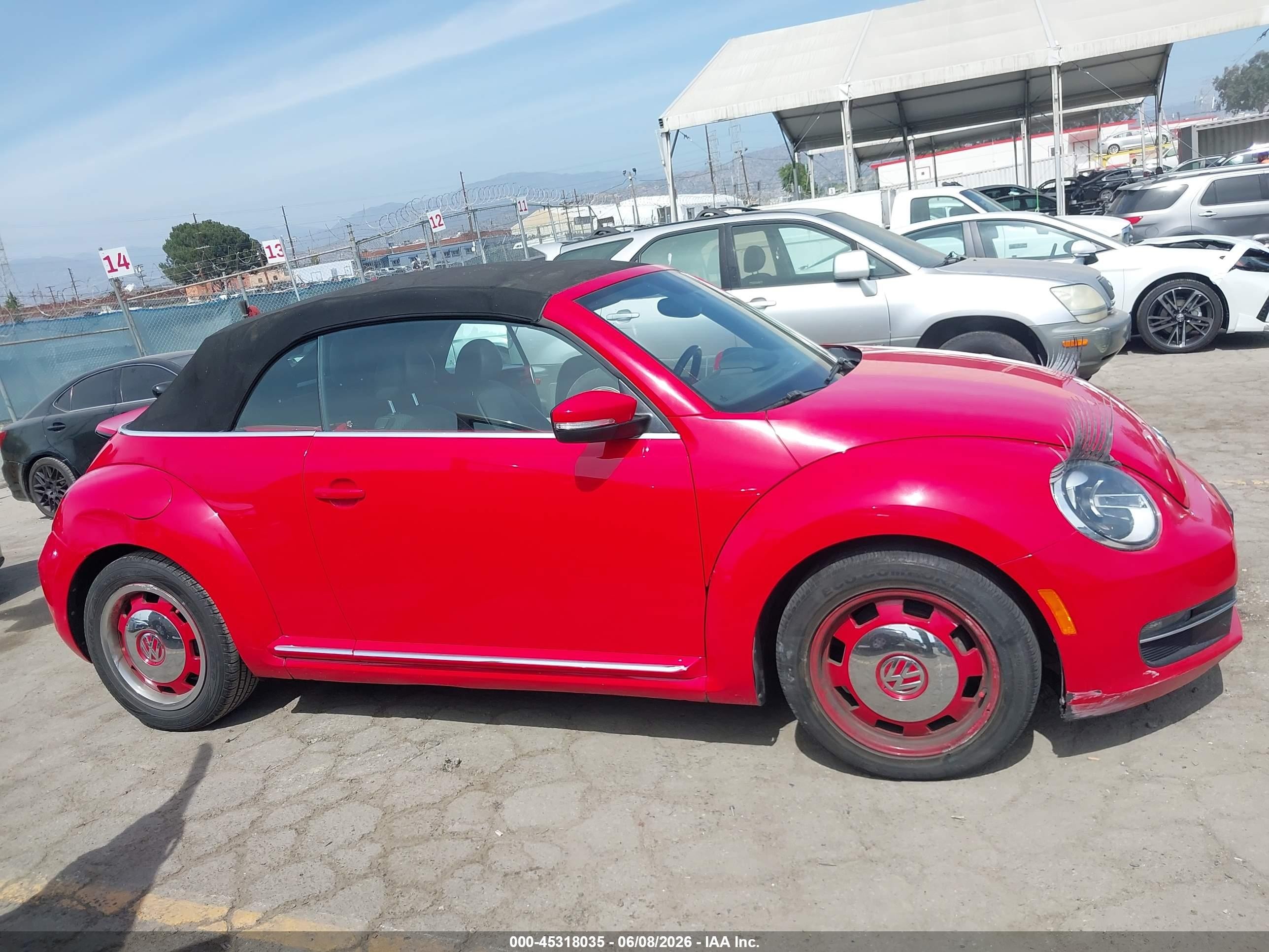 2013 Volkswagen Beetle 2.0l Tdi Red vin: 3VW5L7ATXDM817751