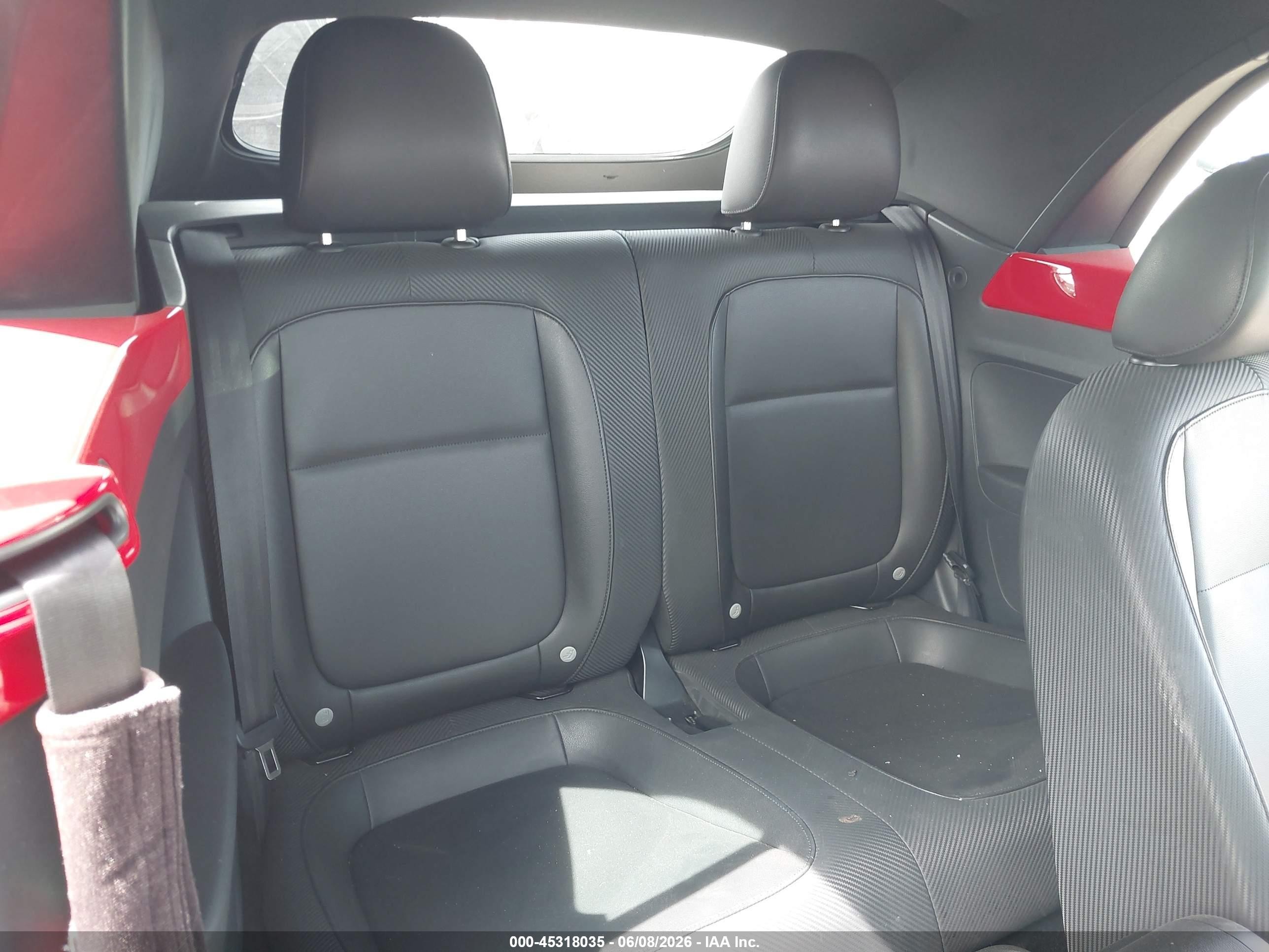 2013 Volkswagen Beetle 2.0l Tdi Red vin: 3VW5L7ATXDM817751