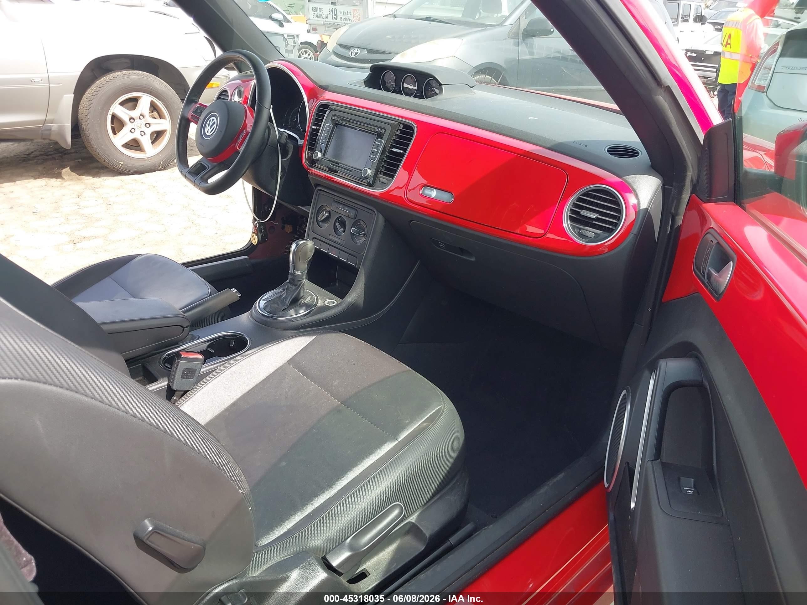 2013 Volkswagen Beetle 2.0l Tdi Red vin: 3VW5L7ATXDM817751