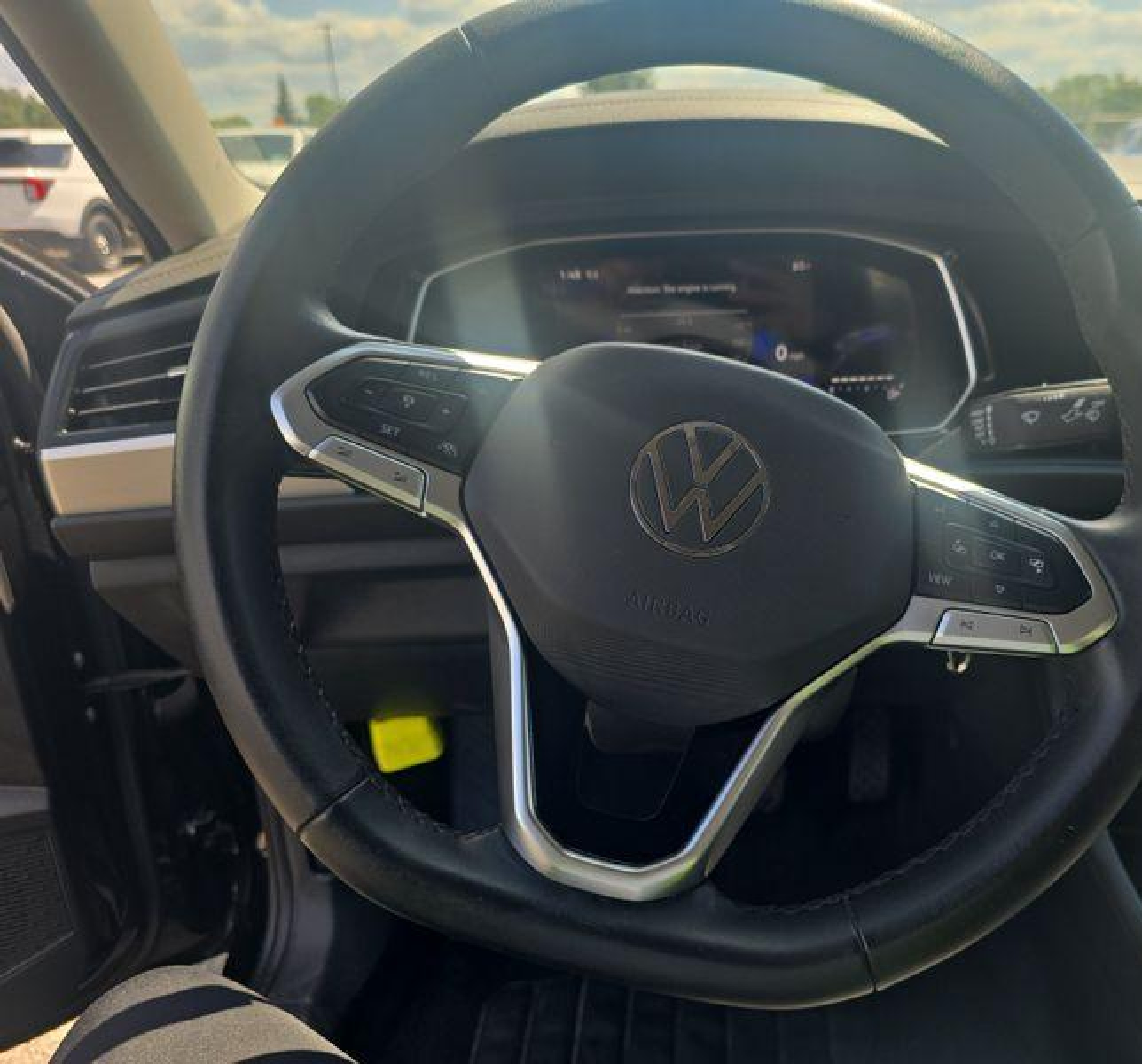 3VW5M7BU0RM075730