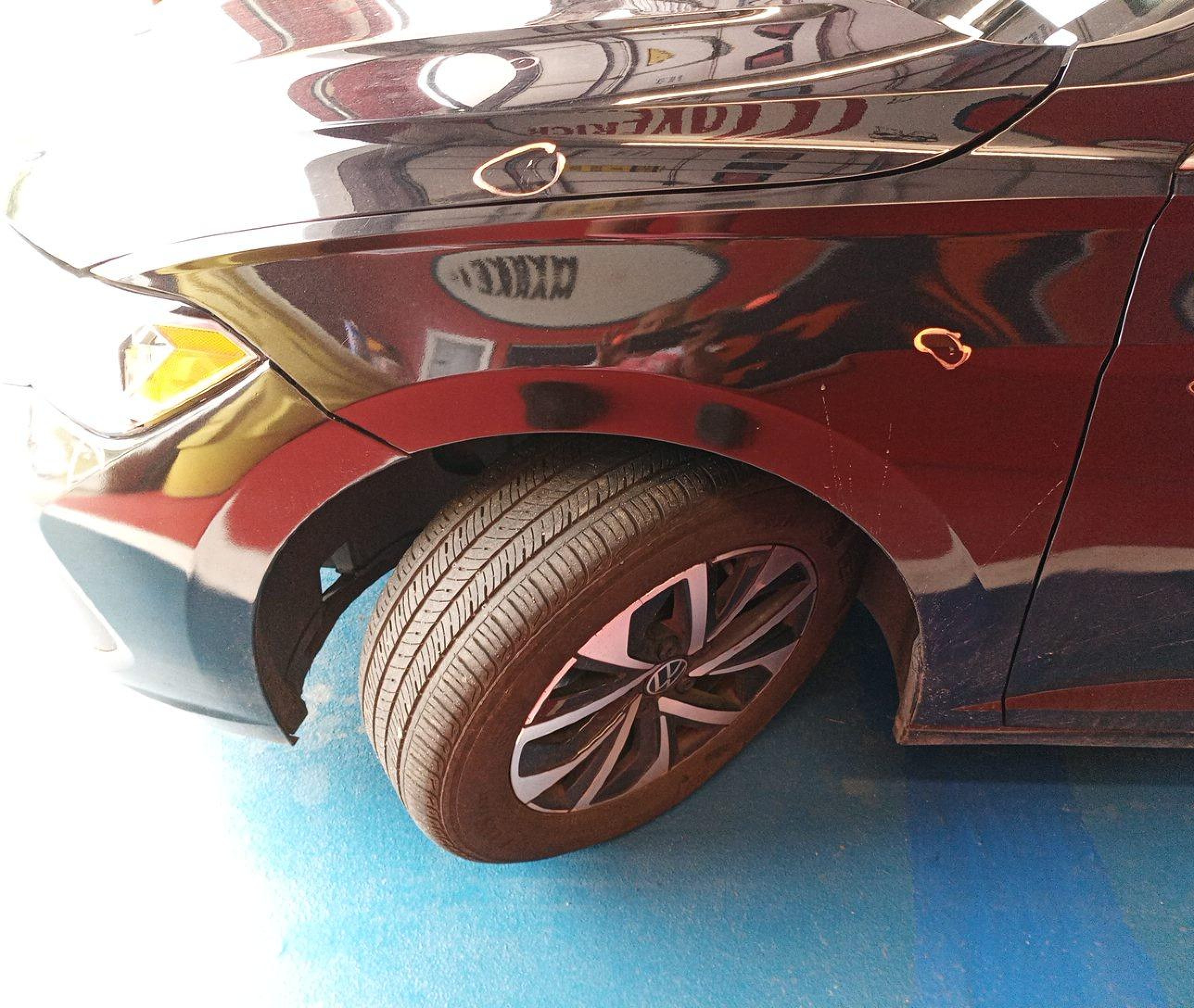 3VW5M7BU3RM042060