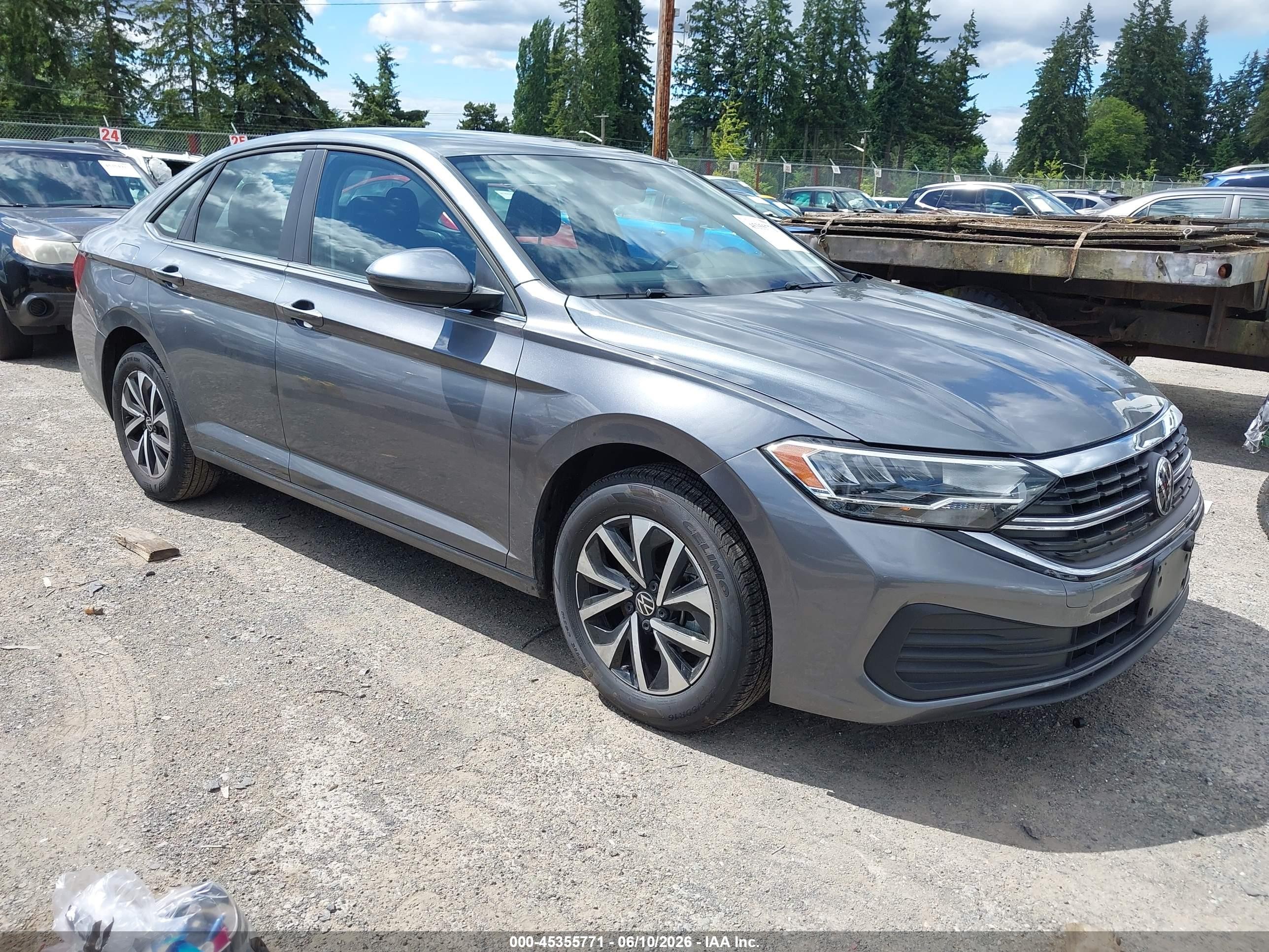 3VW5M7BU6RM071925