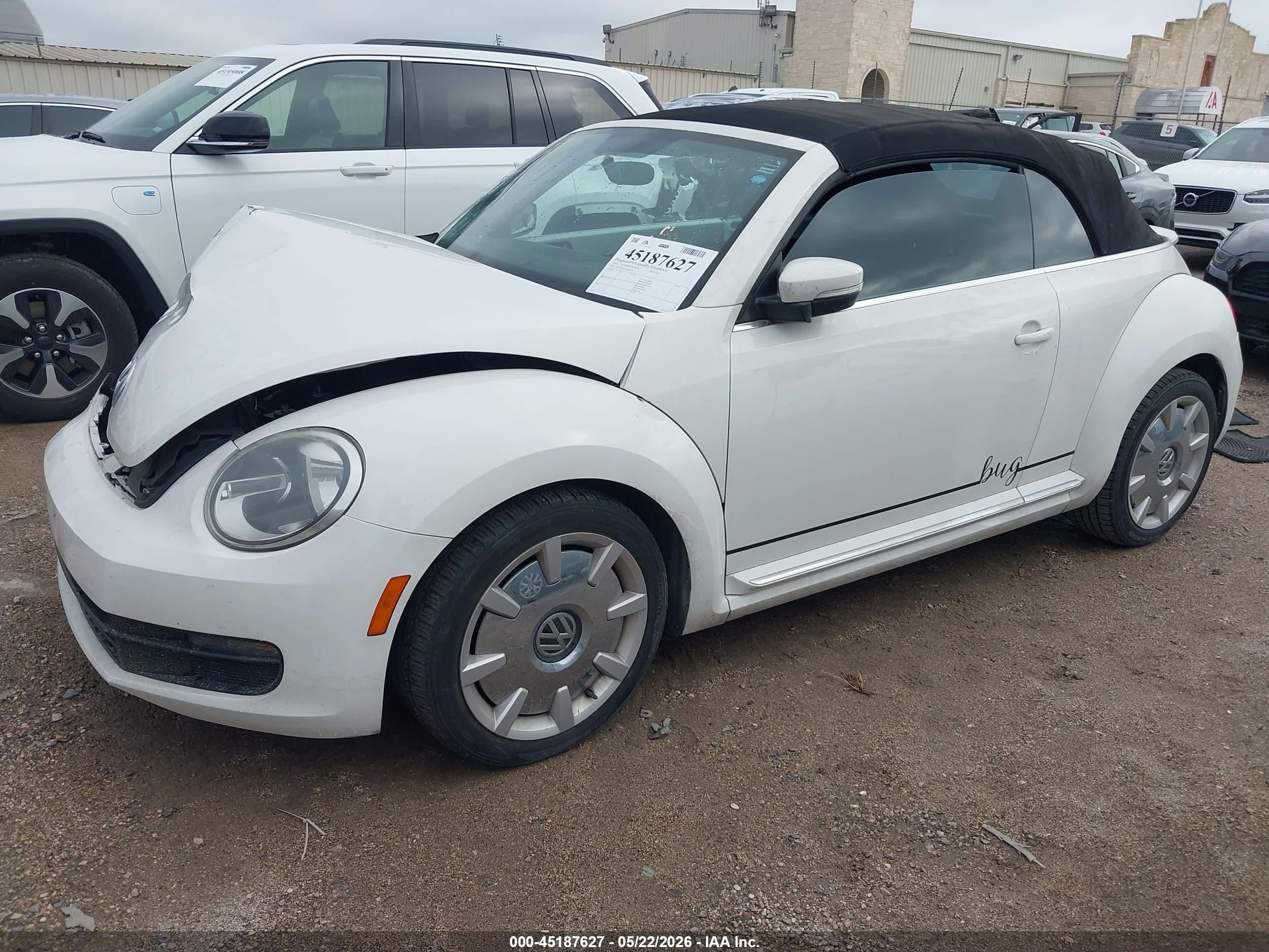 2013 Volkswagen Beetle 2.5l White vin: 3VW5P7AT1DM816590