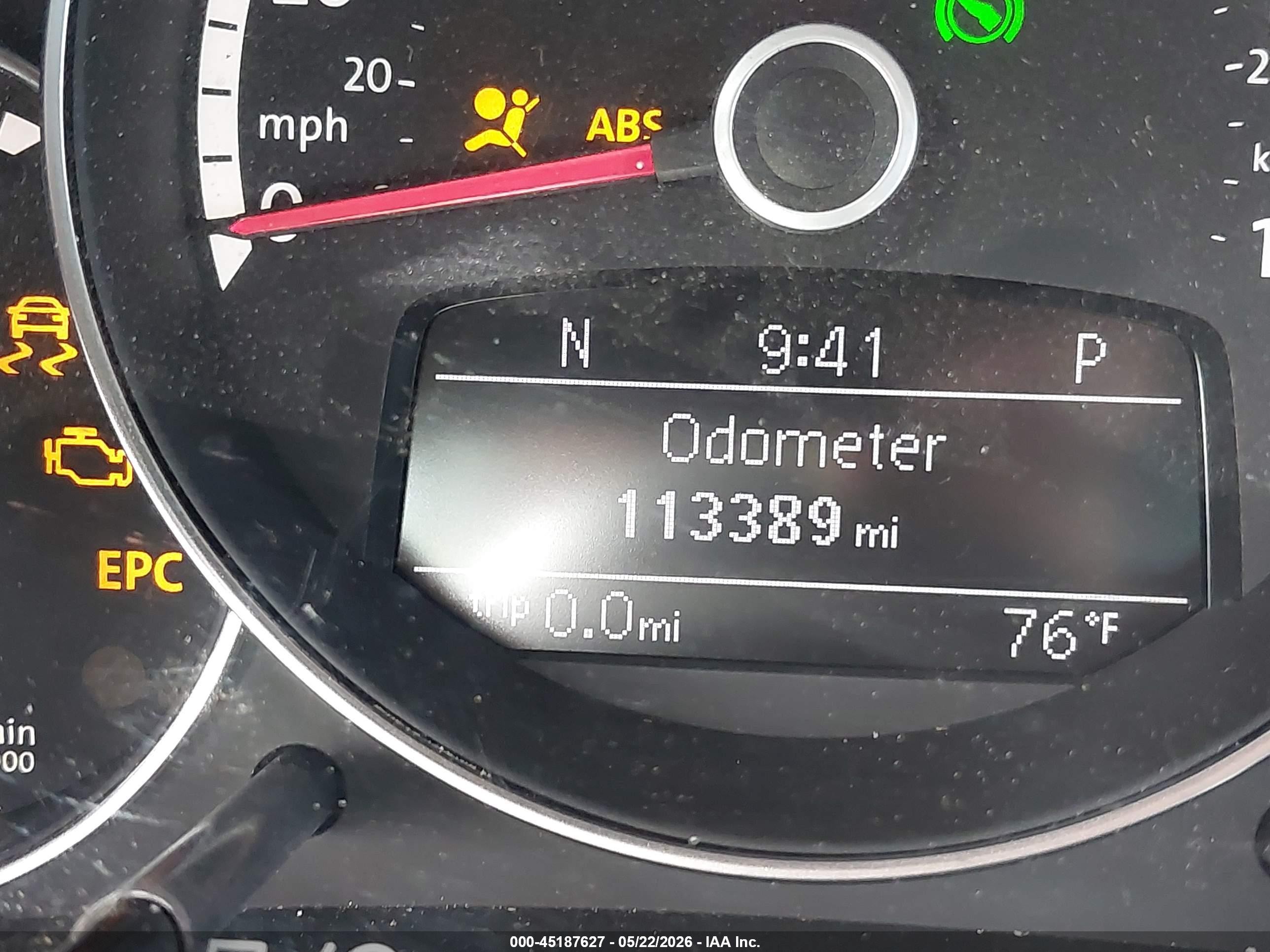 2013 Volkswagen Beetle 2.5l White vin: 3VW5P7AT1DM816590