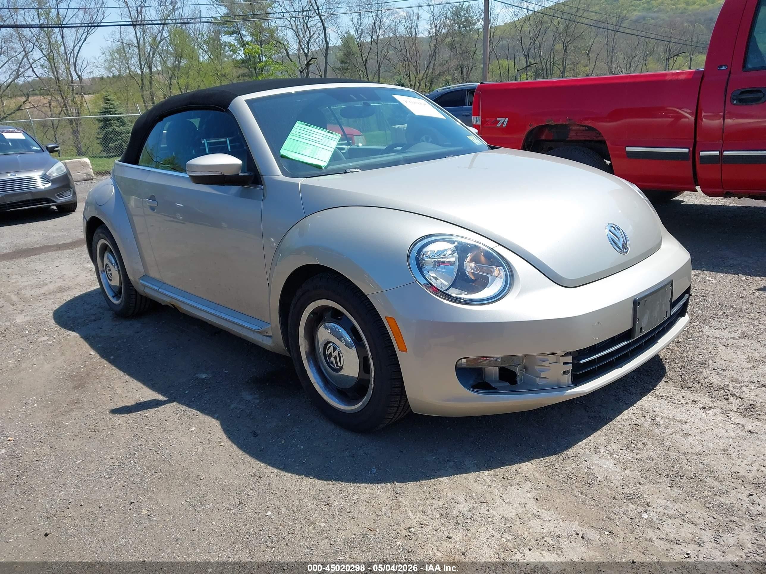 2013 Volkswagen Beetle 2.5l Beige vin: 3VW5P7AT2DM800480