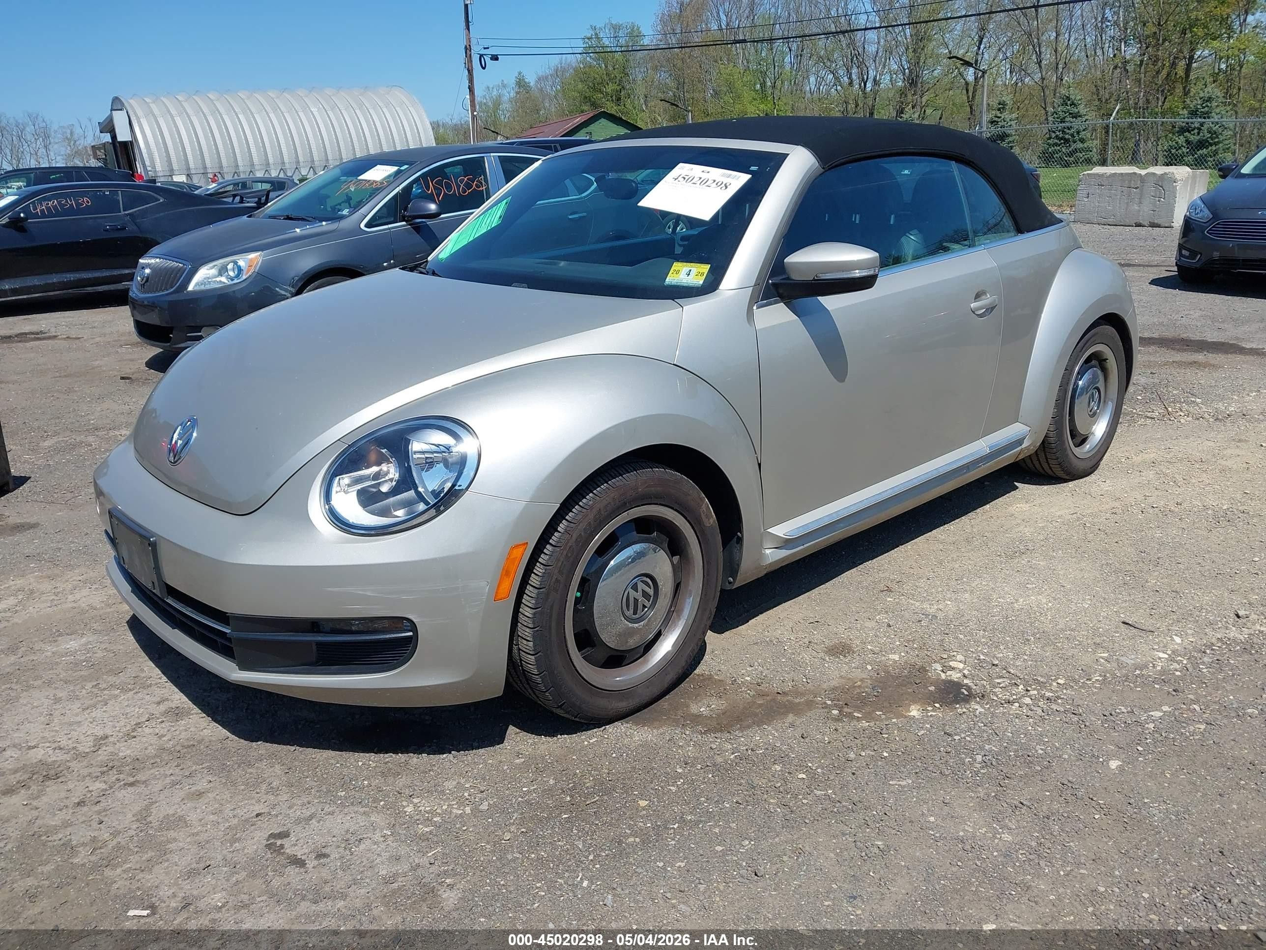 2013 Volkswagen Beetle 2.5l Бежевый vin: 3VW5P7AT2DM800480