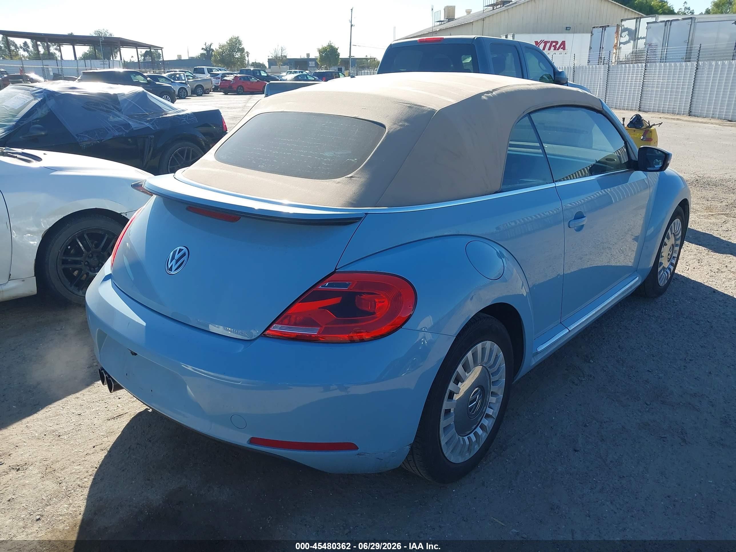 2013 Volkswagen Beetle 2.5l Light Blue vin: 3VW5P7AT2DM830465