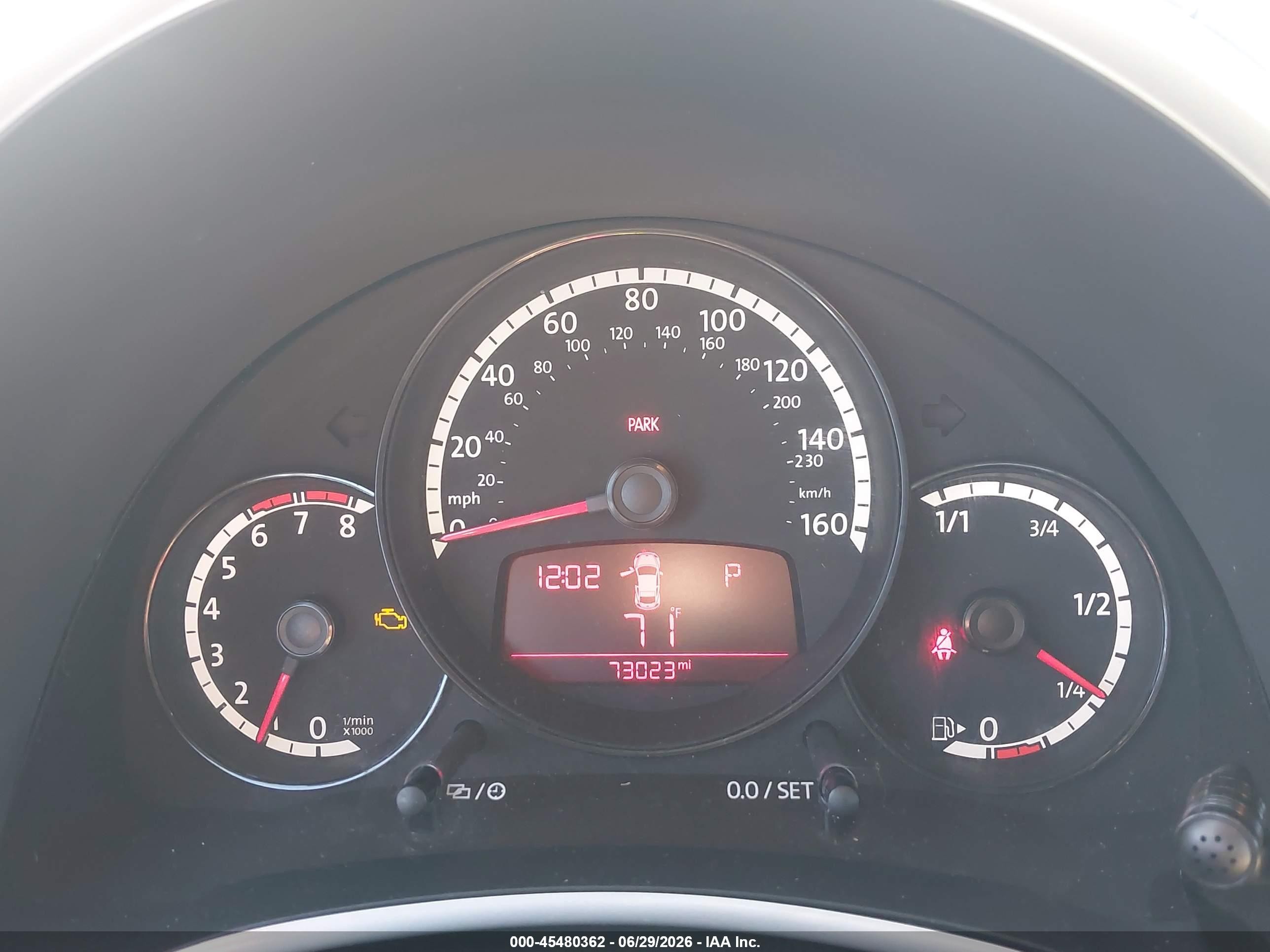 2013 Volkswagen Beetle 2.5l Light Blue vin: 3VW5P7AT2DM830465