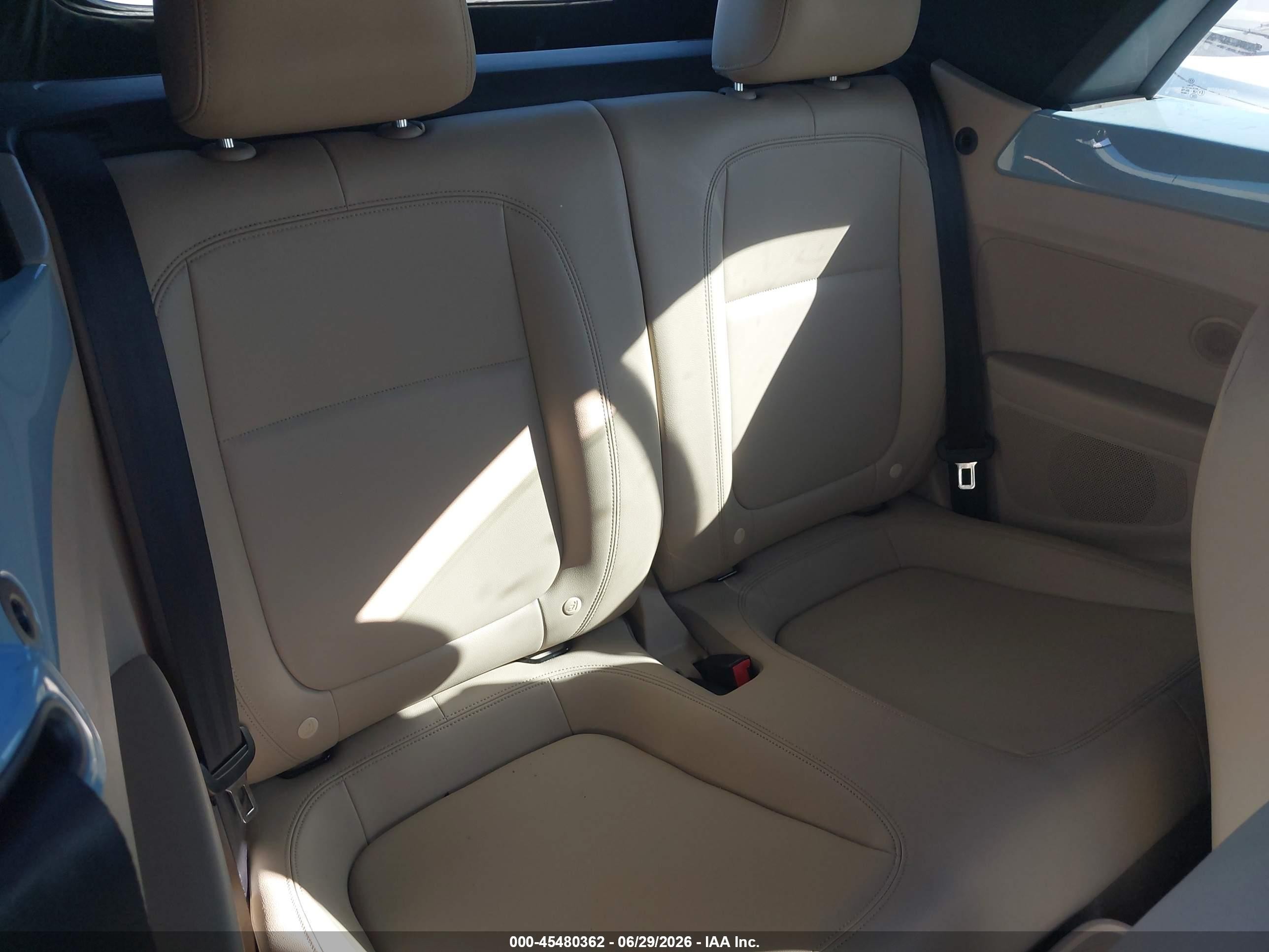 2013 Volkswagen Beetle 2.5l Light Blue vin: 3VW5P7AT2DM830465