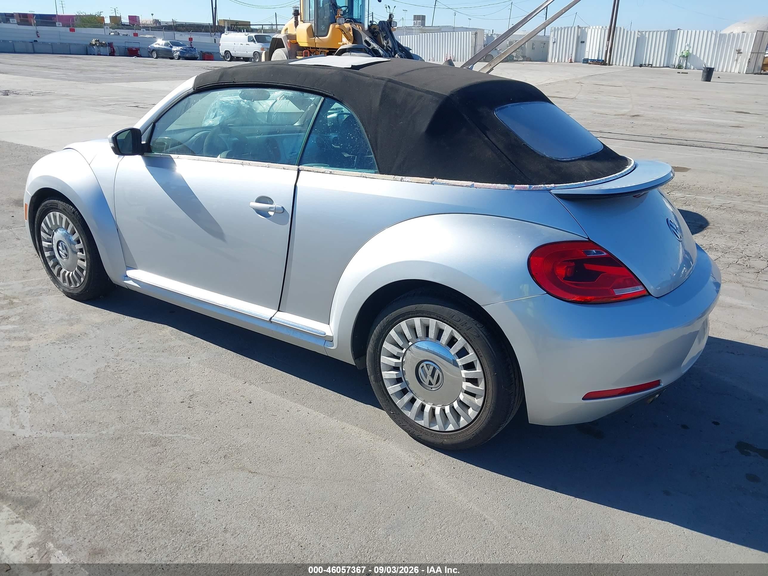 2013 Volkswagen Beetle 2.5l Silver vin: 3VW5P7AT2DM830868