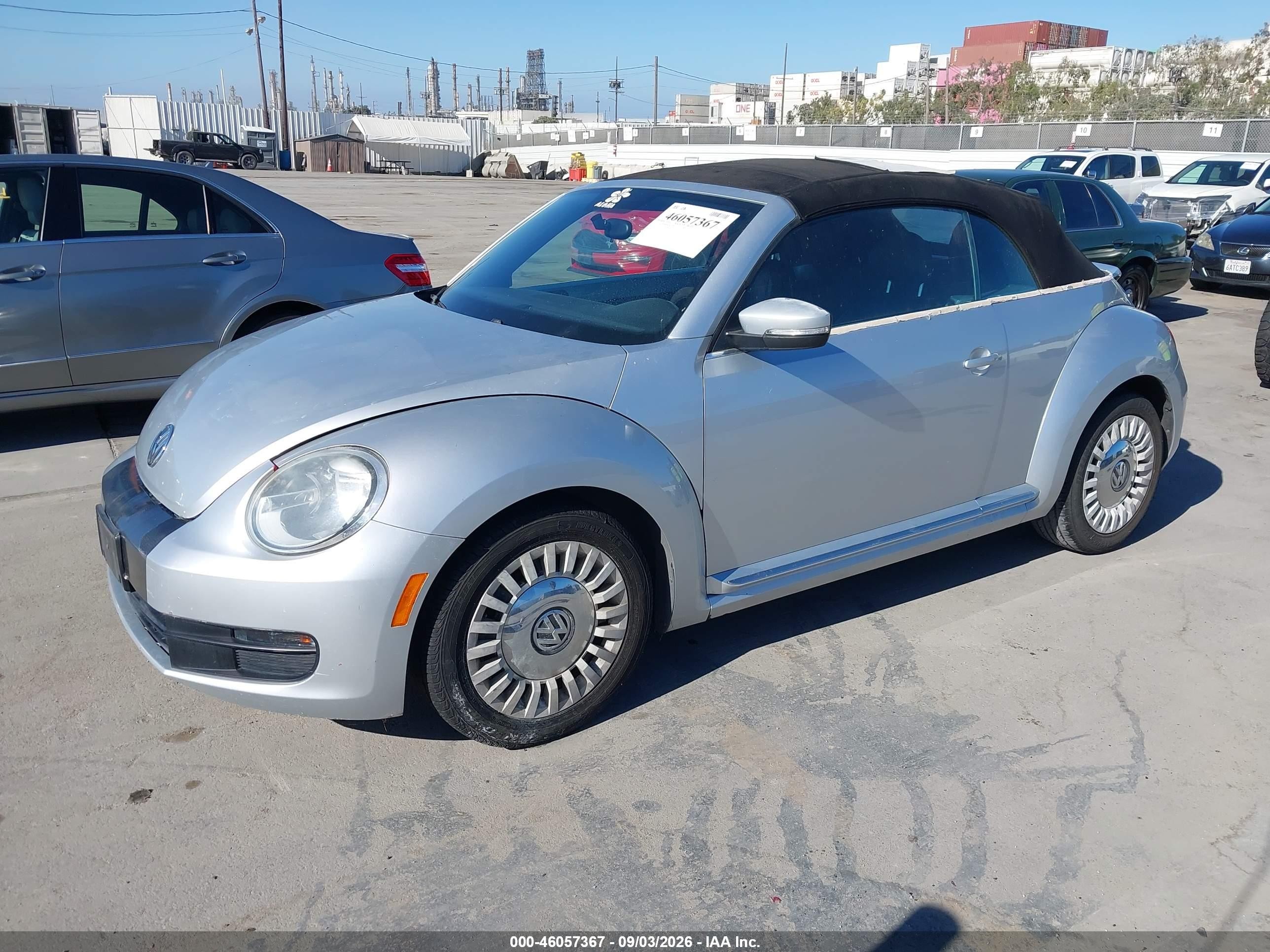 2013 Volkswagen Beetle 2.5l Silver vin: 3VW5P7AT2DM830868