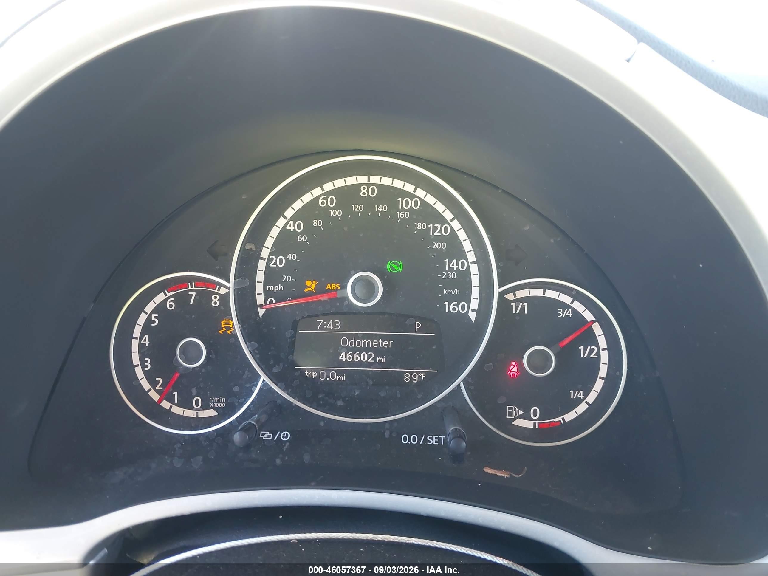 2013 Volkswagen Beetle 2.5l Silver vin: 3VW5P7AT2DM830868