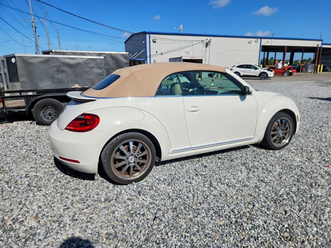 2013 Volkswagen Beetle White vin: 3VW5P7AT3DM811617