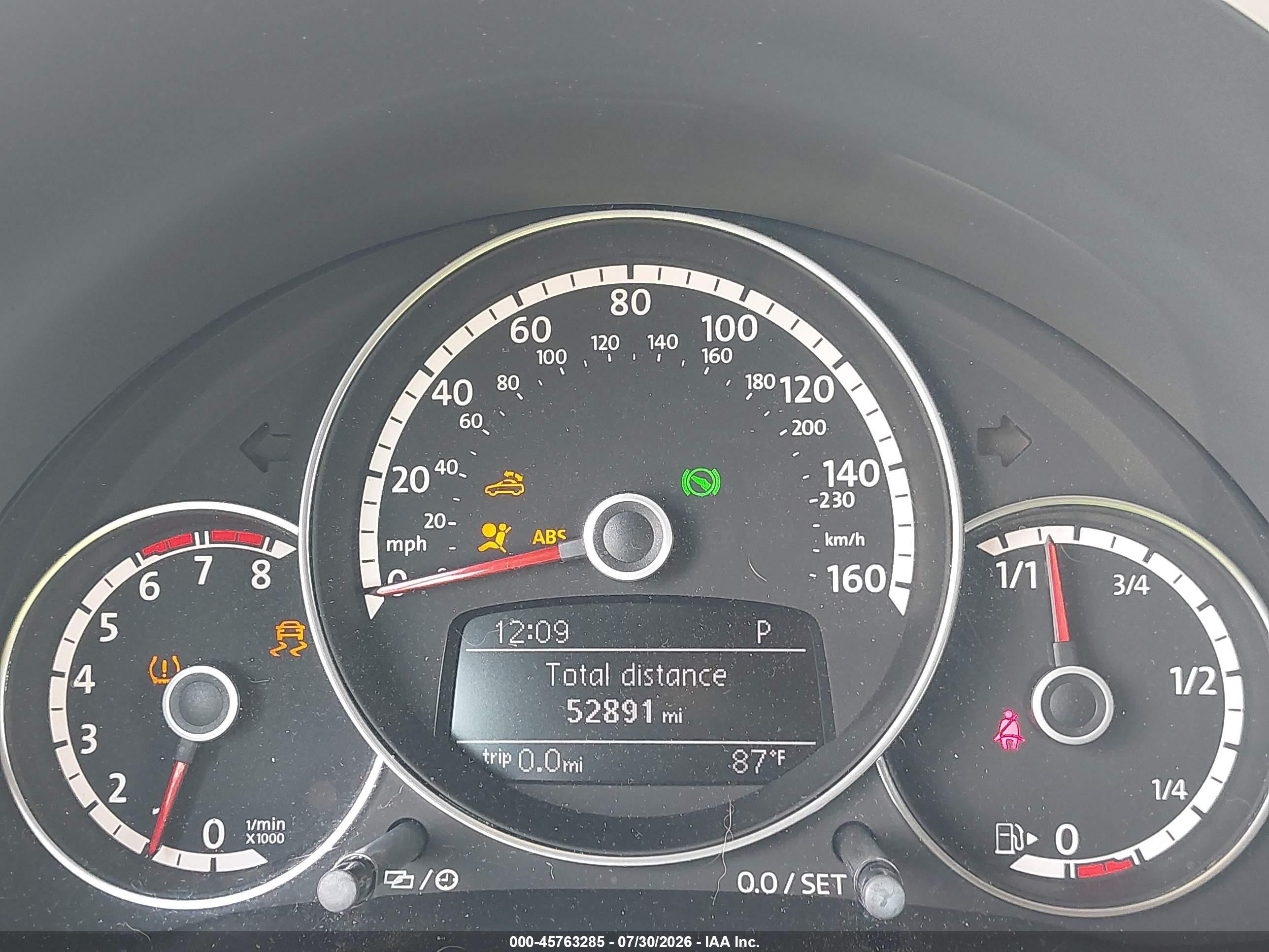 2013 Volkswagen Beetle 2.5l White vin: 3VW5P7AT3DM815800