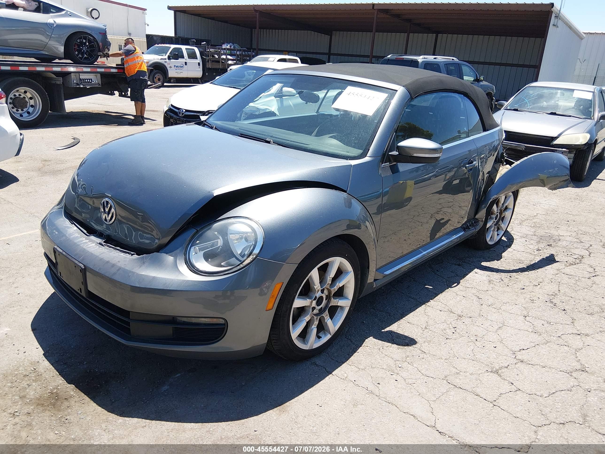 2013 Volkswagen Beetle 2.5l Gray vin: 3VW5P7AT4DM814218