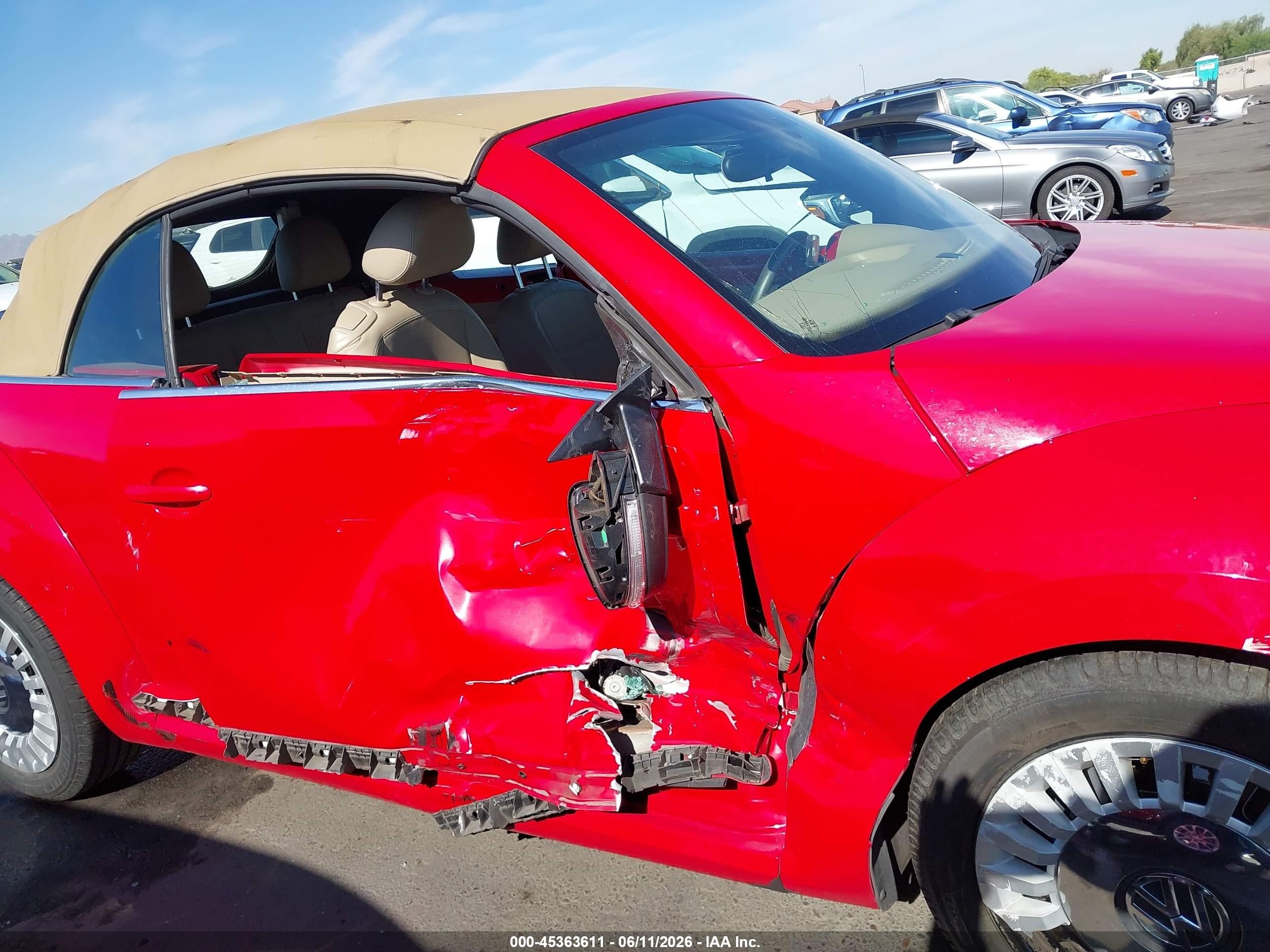 2013 Volkswagen Beetle 2.5l Red vin: 3VW5P7AT4DM823355