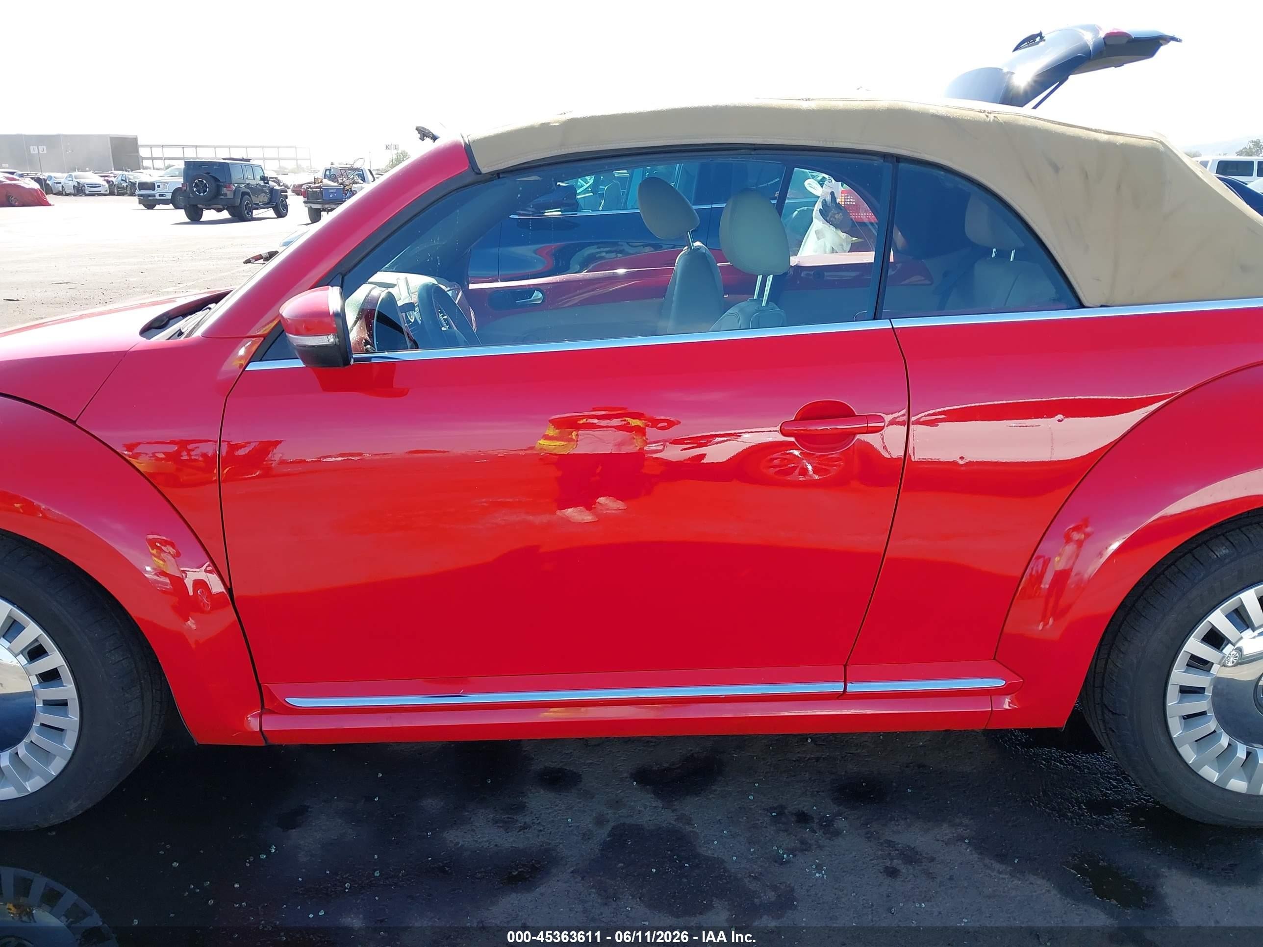 2013 Volkswagen Beetle 2.5l Red vin: 3VW5P7AT4DM823355