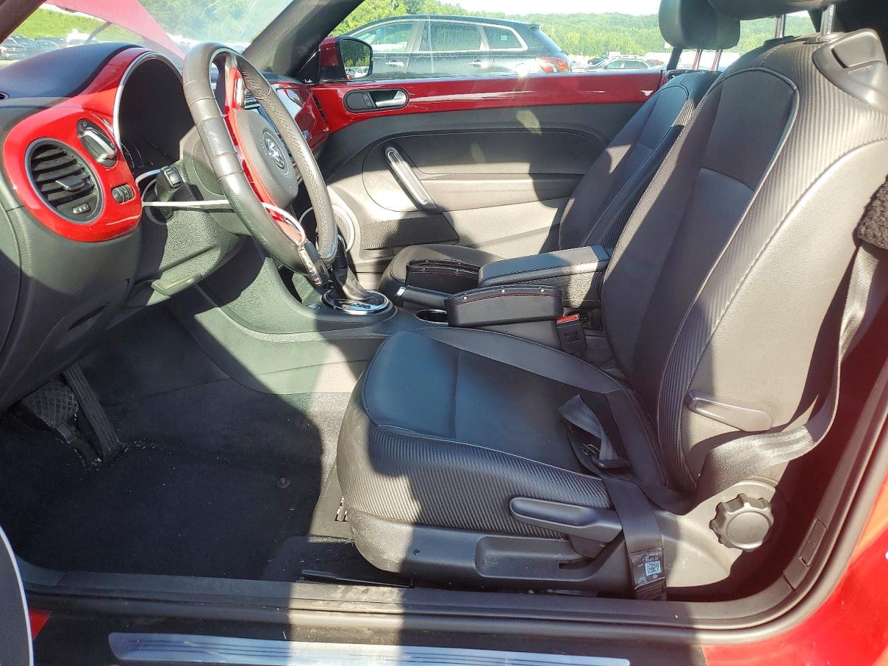 2013 Volkswagen Beetle Red vin: 3VW5P7AT5DM803390