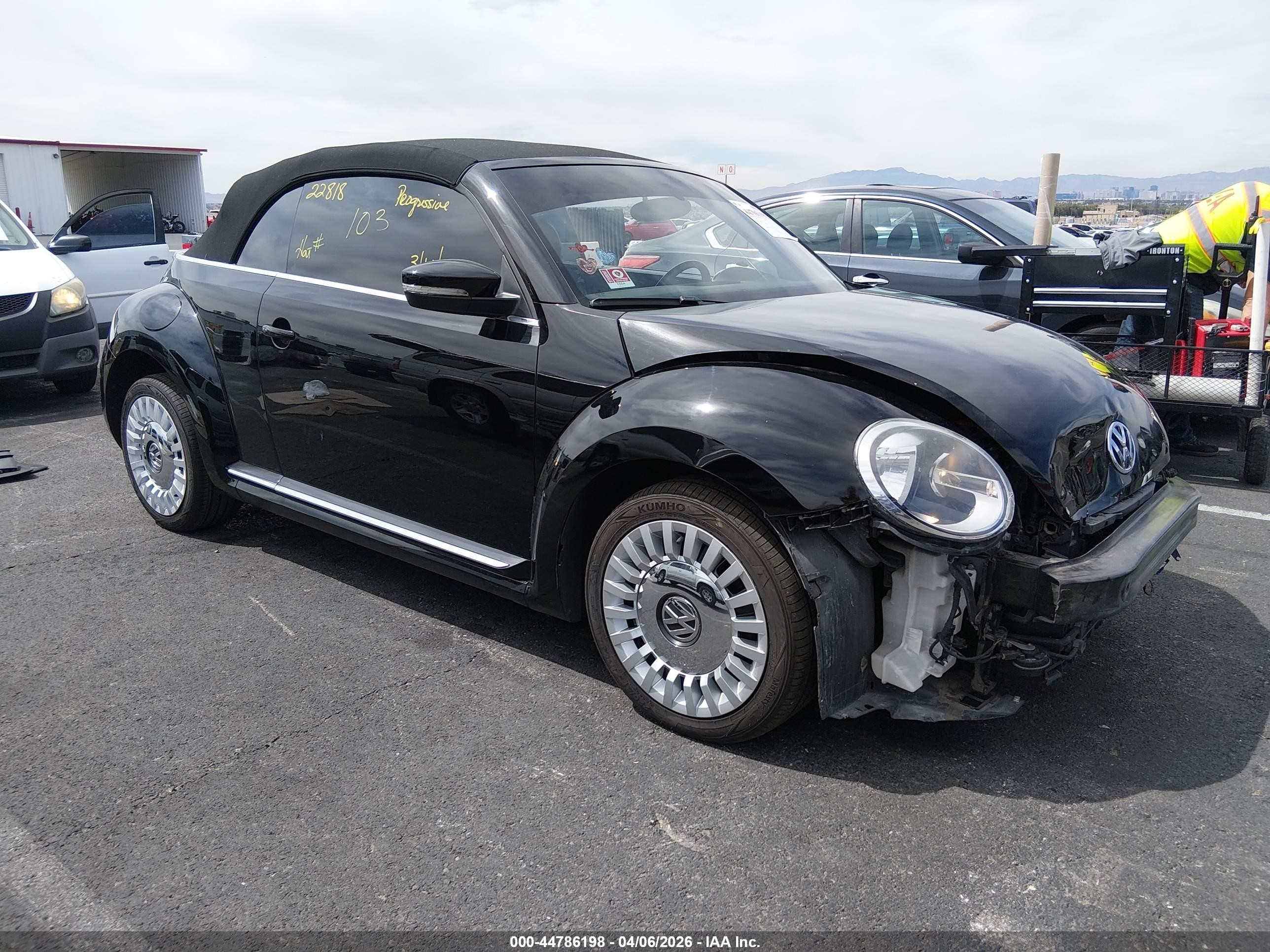 3VW5P7AT5EM806176