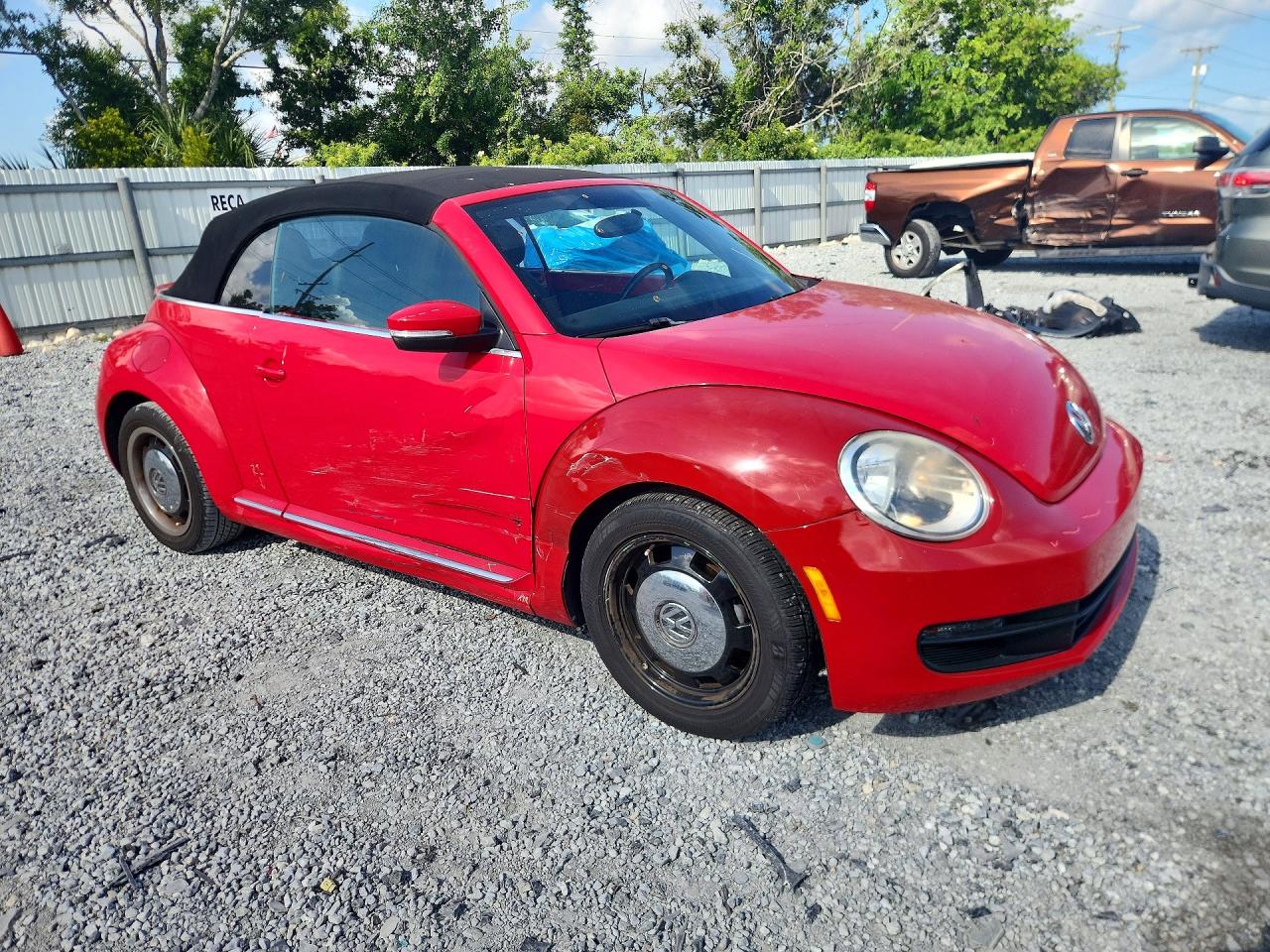 2013 Volkswagen Beetle Red vin: 3VW5P7AT6DM813376