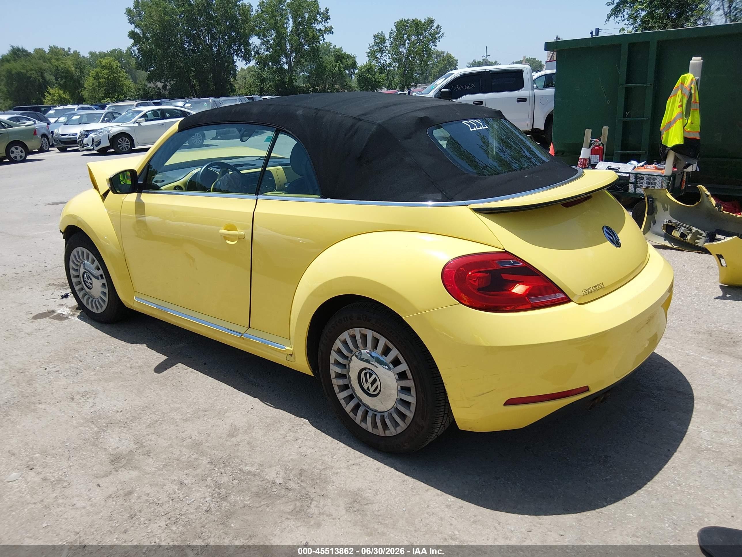 2014 Volkswagen Beetle 2.5l Yellow vin: 3VW5P7AT6EM801794