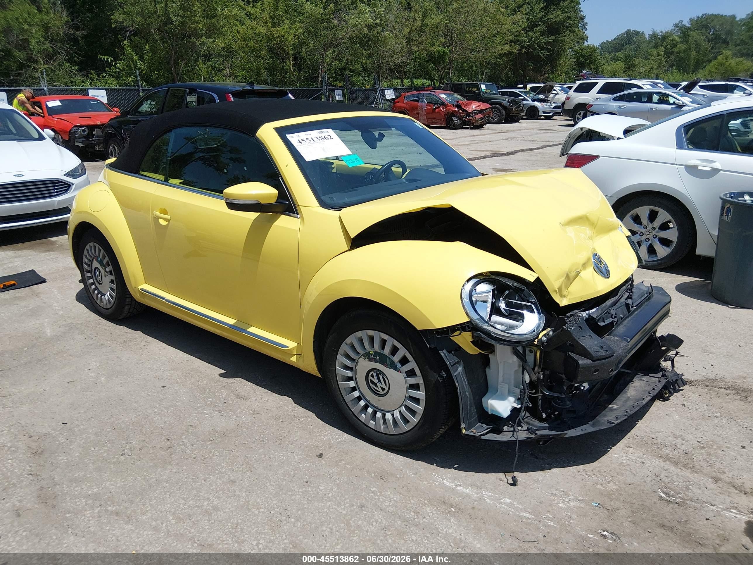 2014 Volkswagen Beetle 2.5l Yellow vin: 3VW5P7AT6EM801794