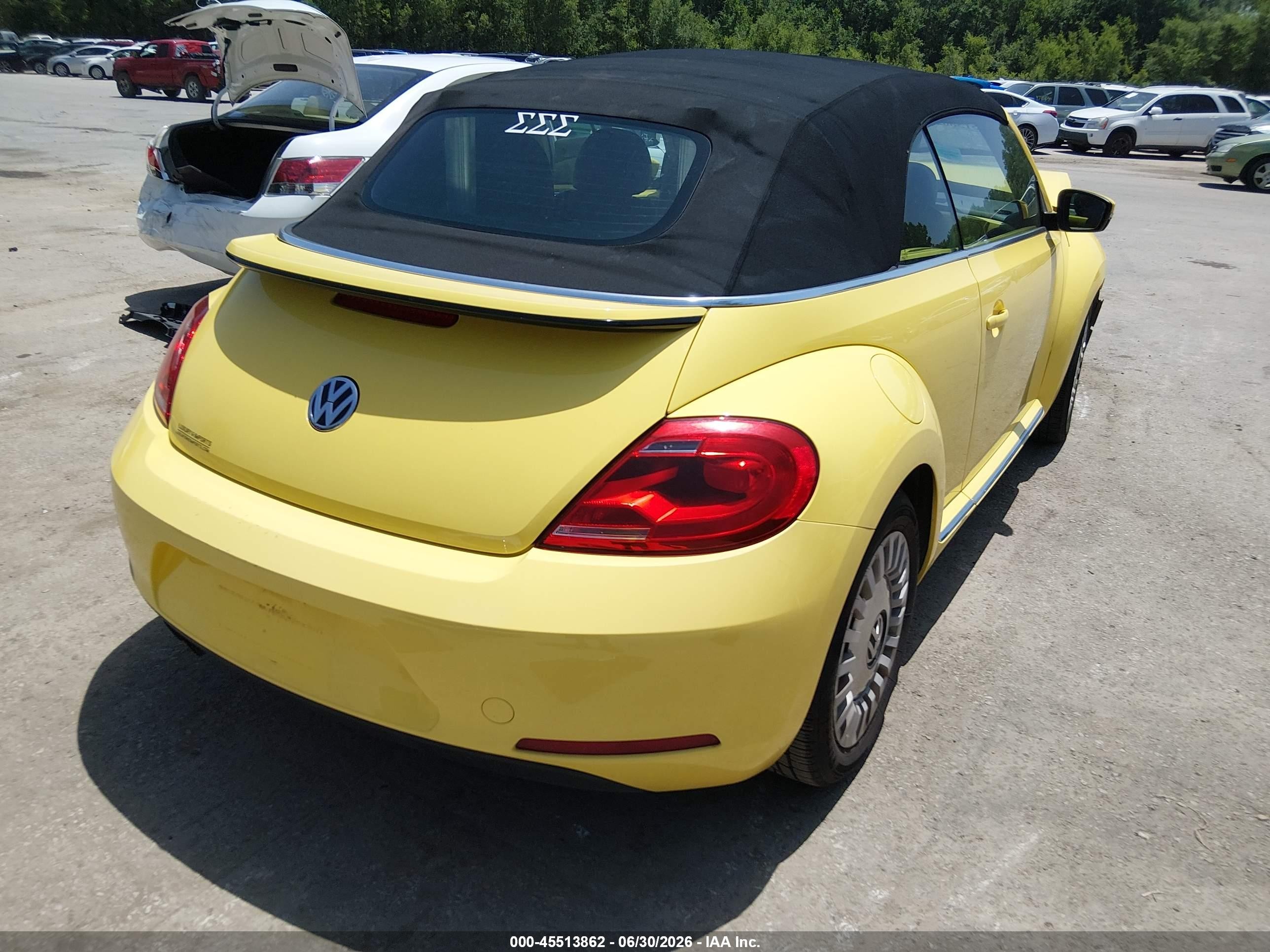 2014 Volkswagen Beetle 2.5l Yellow vin: 3VW5P7AT6EM801794