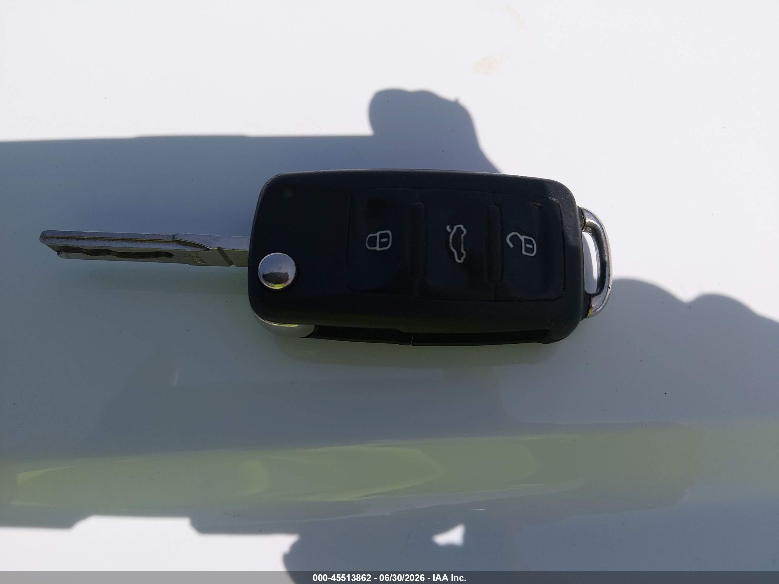 2014 Volkswagen Beetle 2.5l Yellow vin: 3VW5P7AT6EM801794