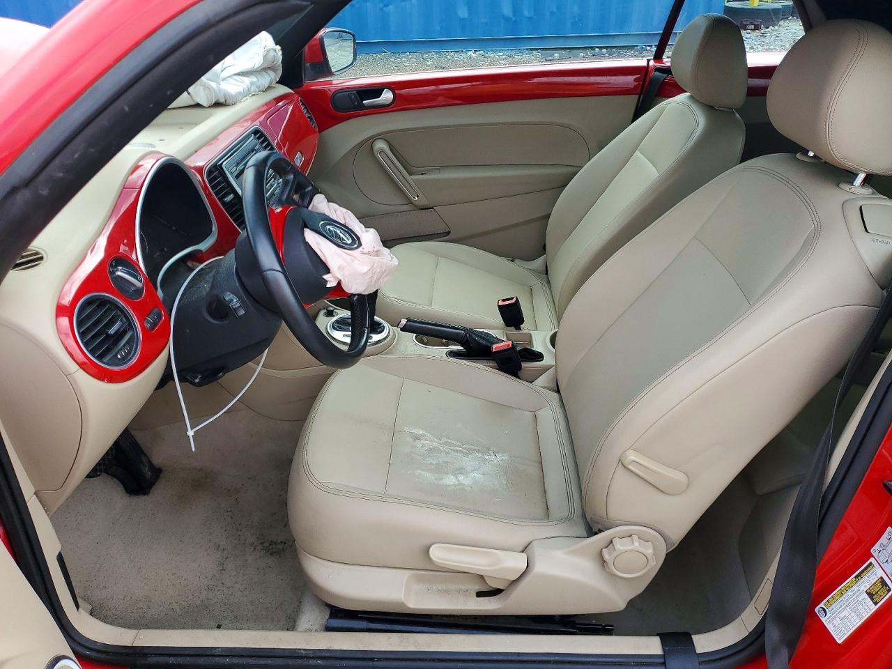 2013 Volkswagen Beetle Red vin: 3VW5P7AT7DM800328